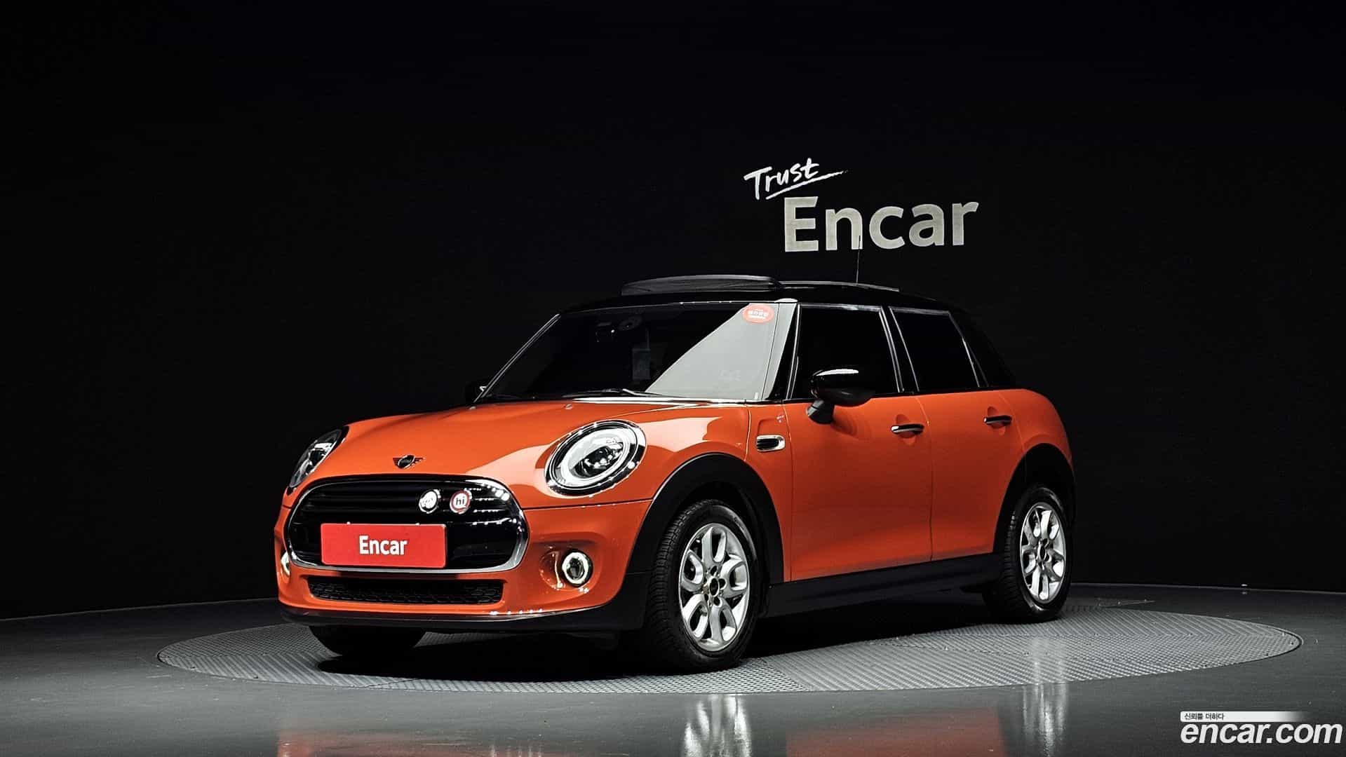 Cooper Mini 2021.5-OUTER-001