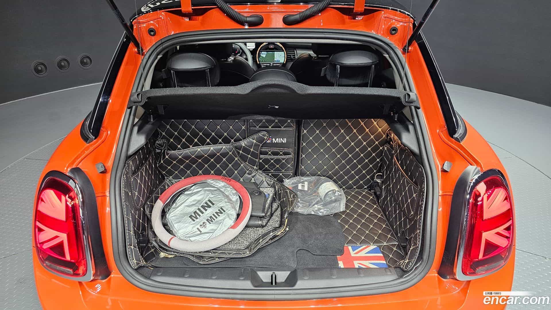 Cooper Mini 2021.5-OPTION-024