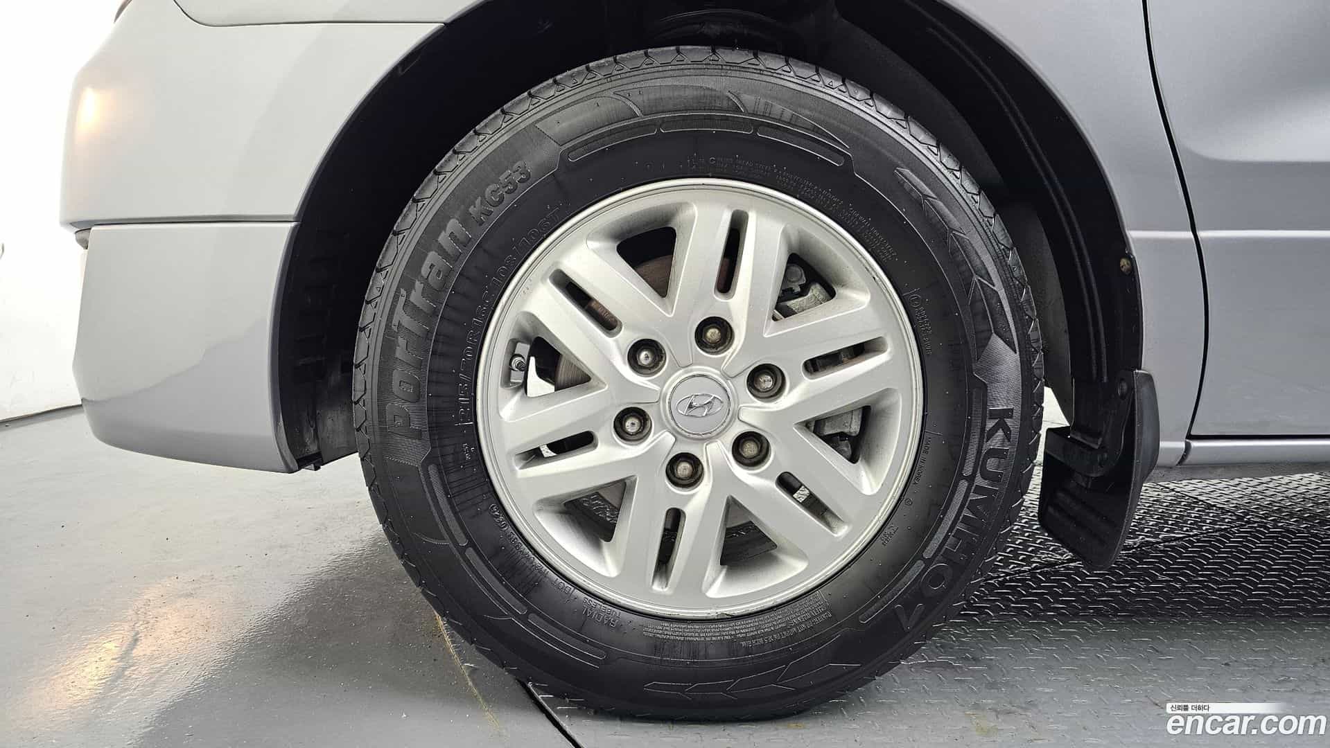 Starex Hyundai 2016.8-OUTER-005