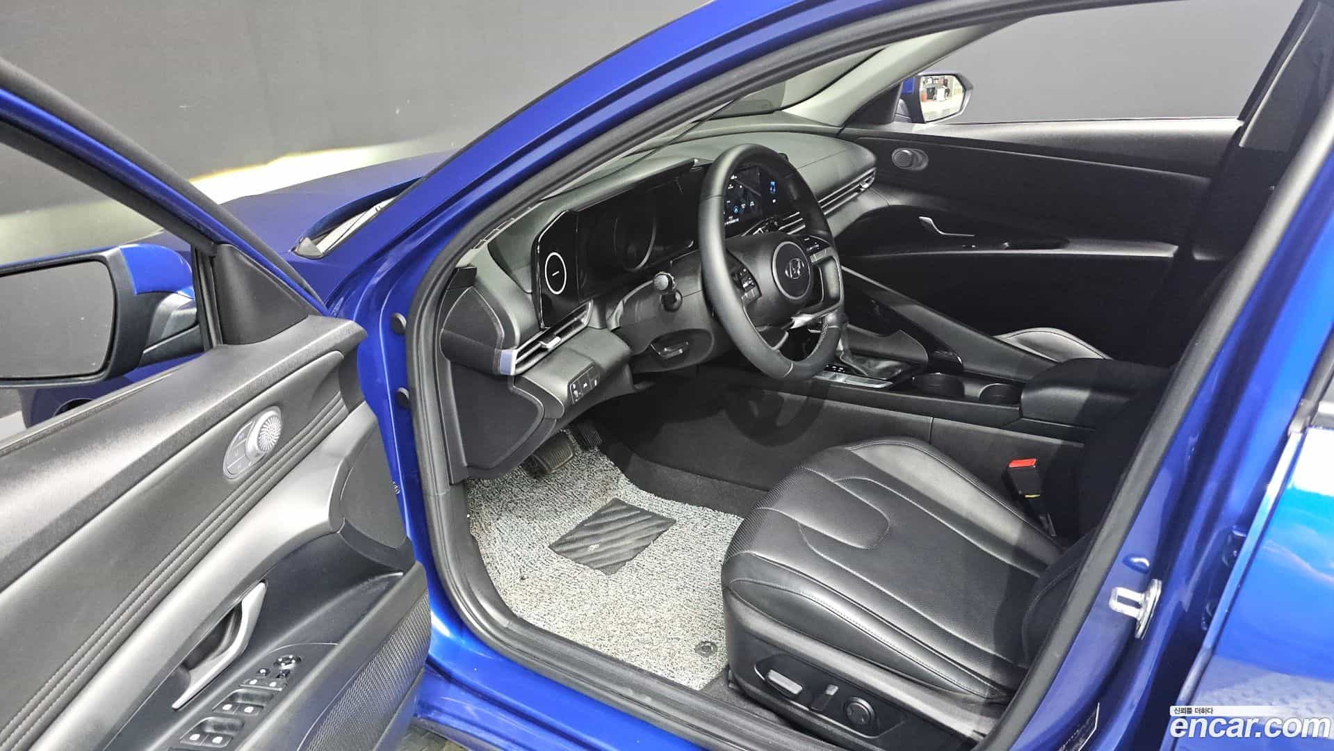 AVANTE Hyundai 2020.6-INNER-010