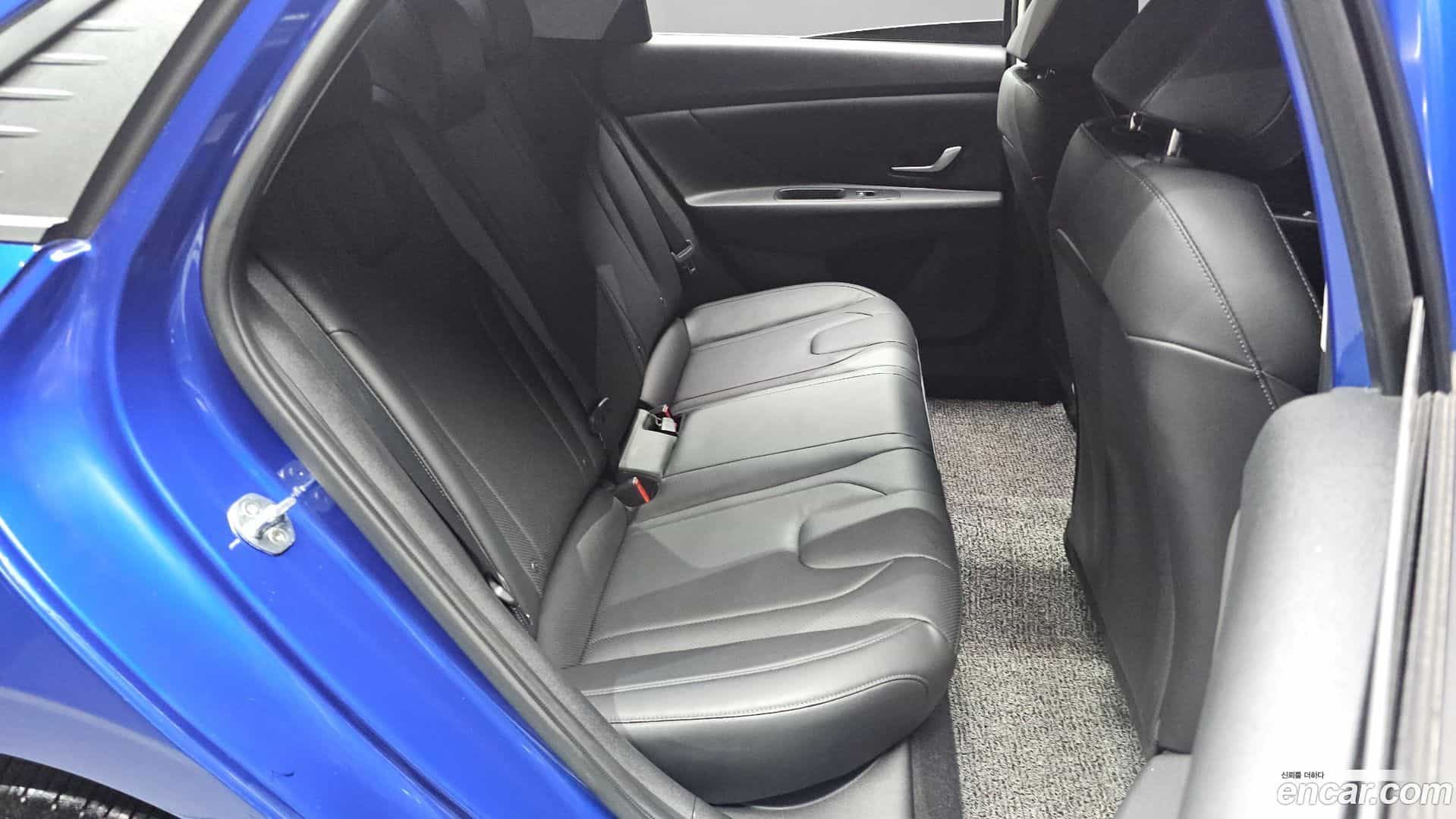 AVANTE Hyundai 2020.6-OPTION-015