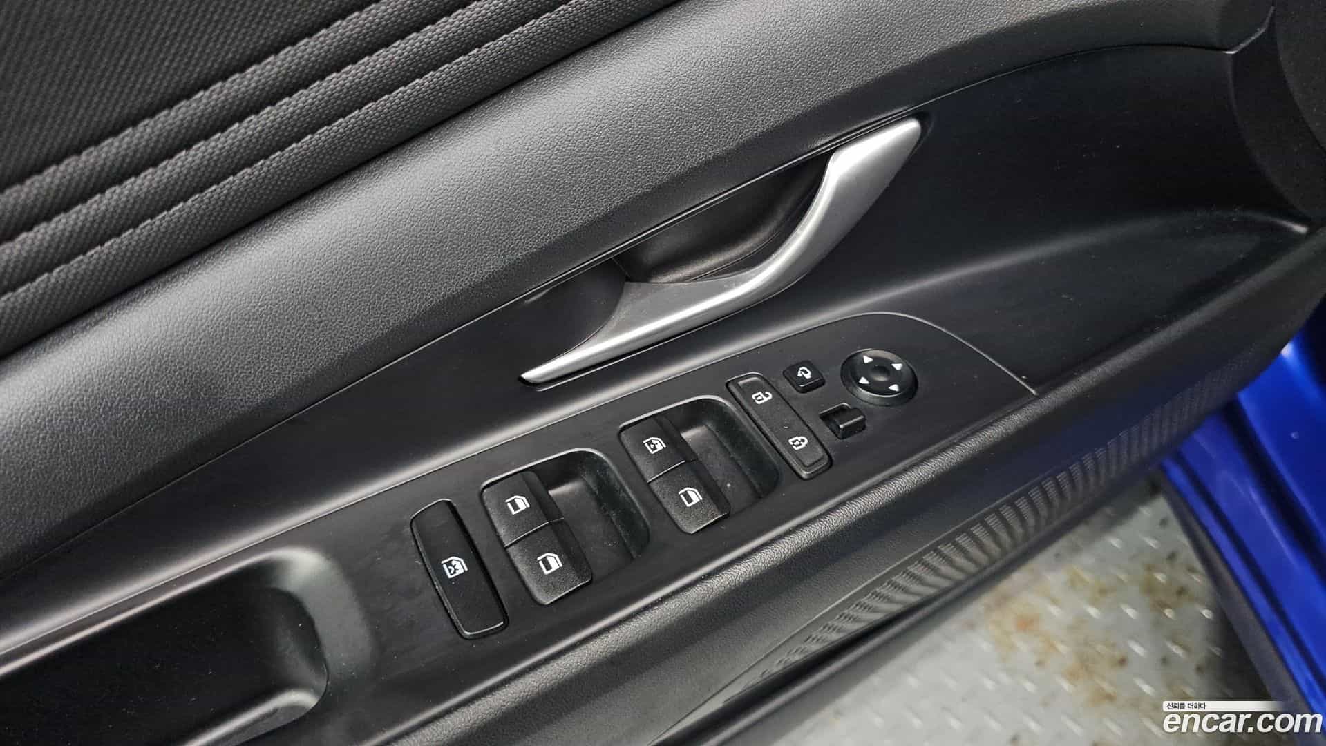 AVANTE Hyundai 2020.6-OPTION-023