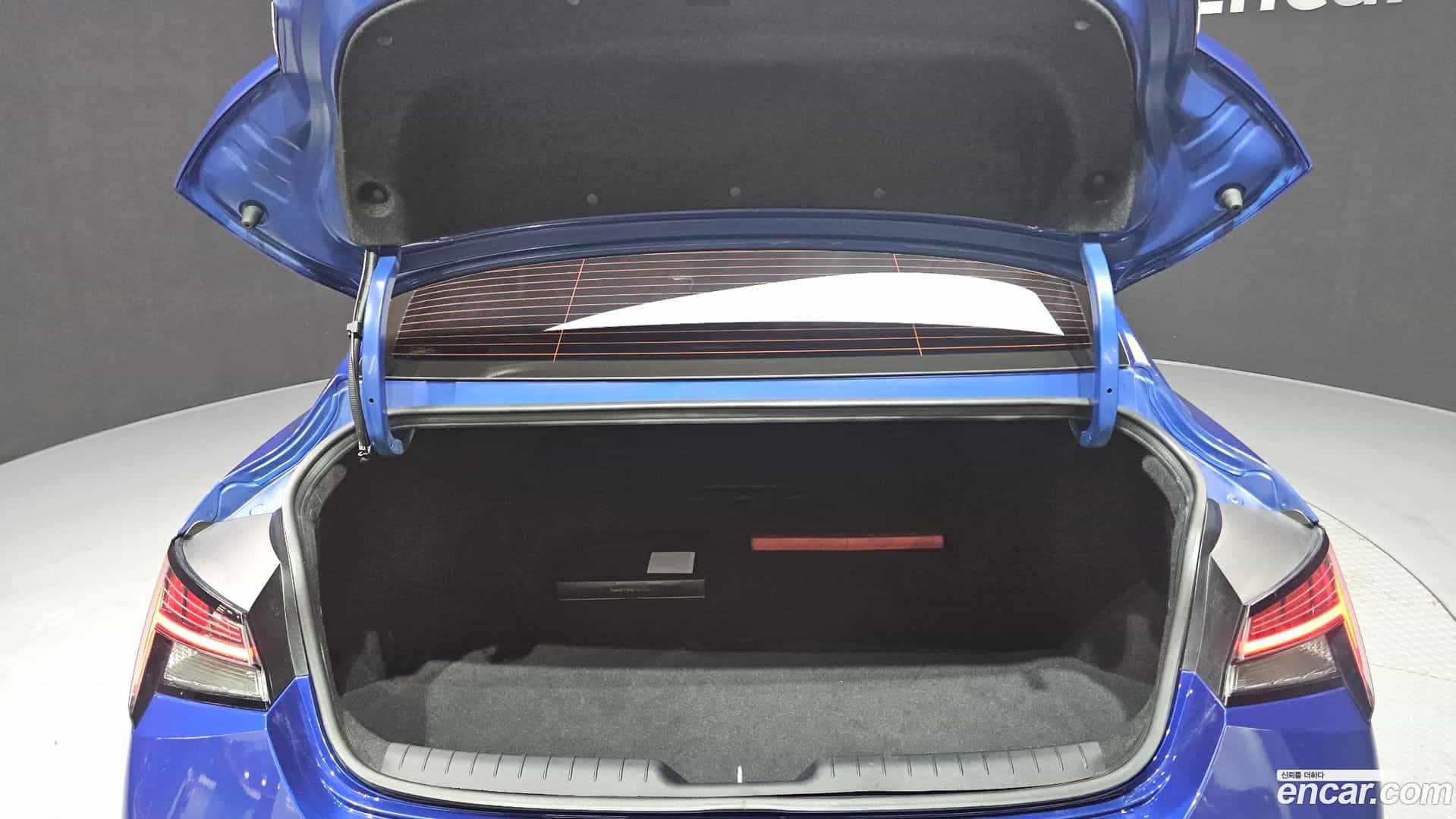 AVANTE Hyundai 2020.6-OPTION-024