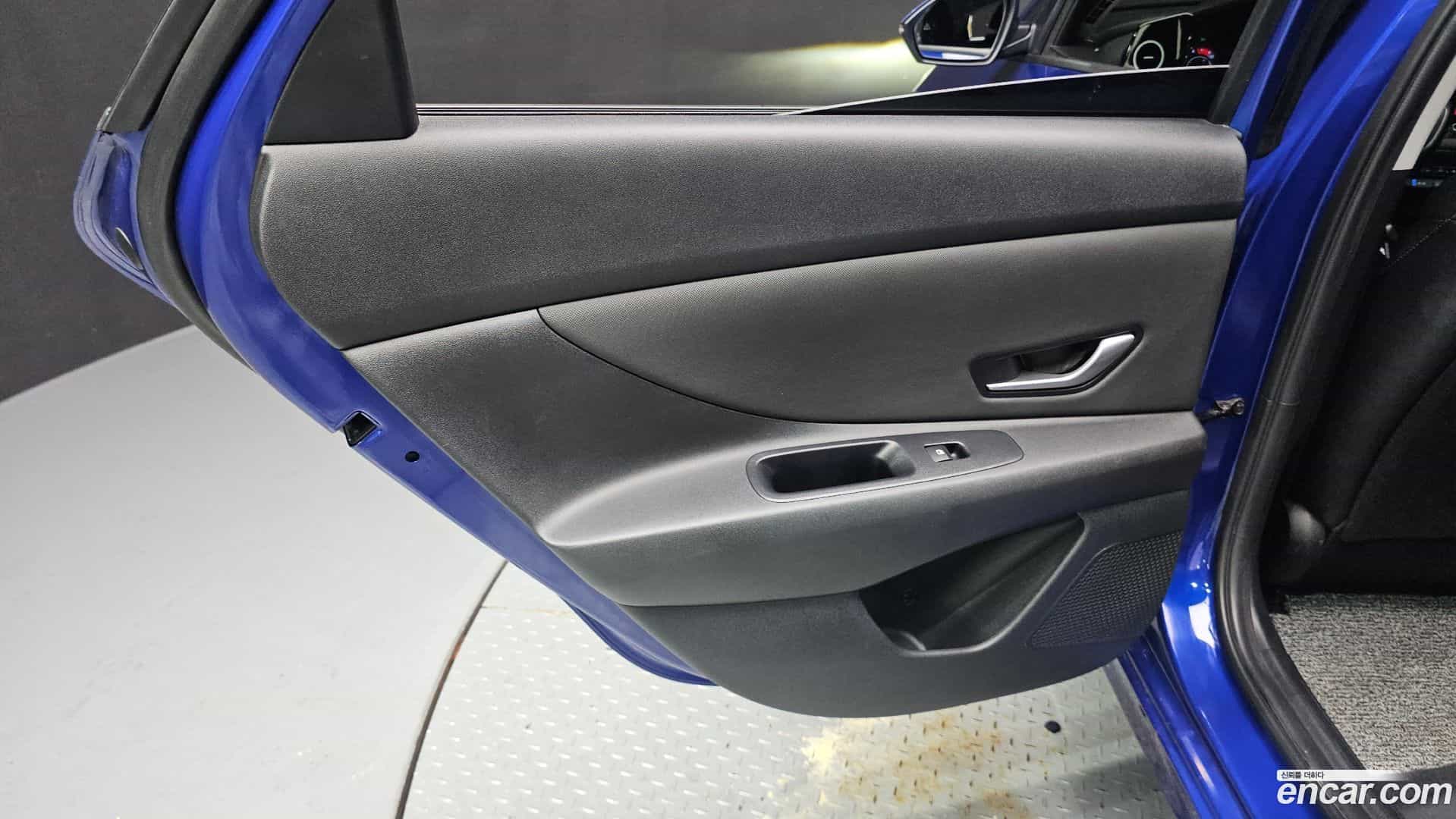 AVANTE Hyundai 2020.6-INNER-035
