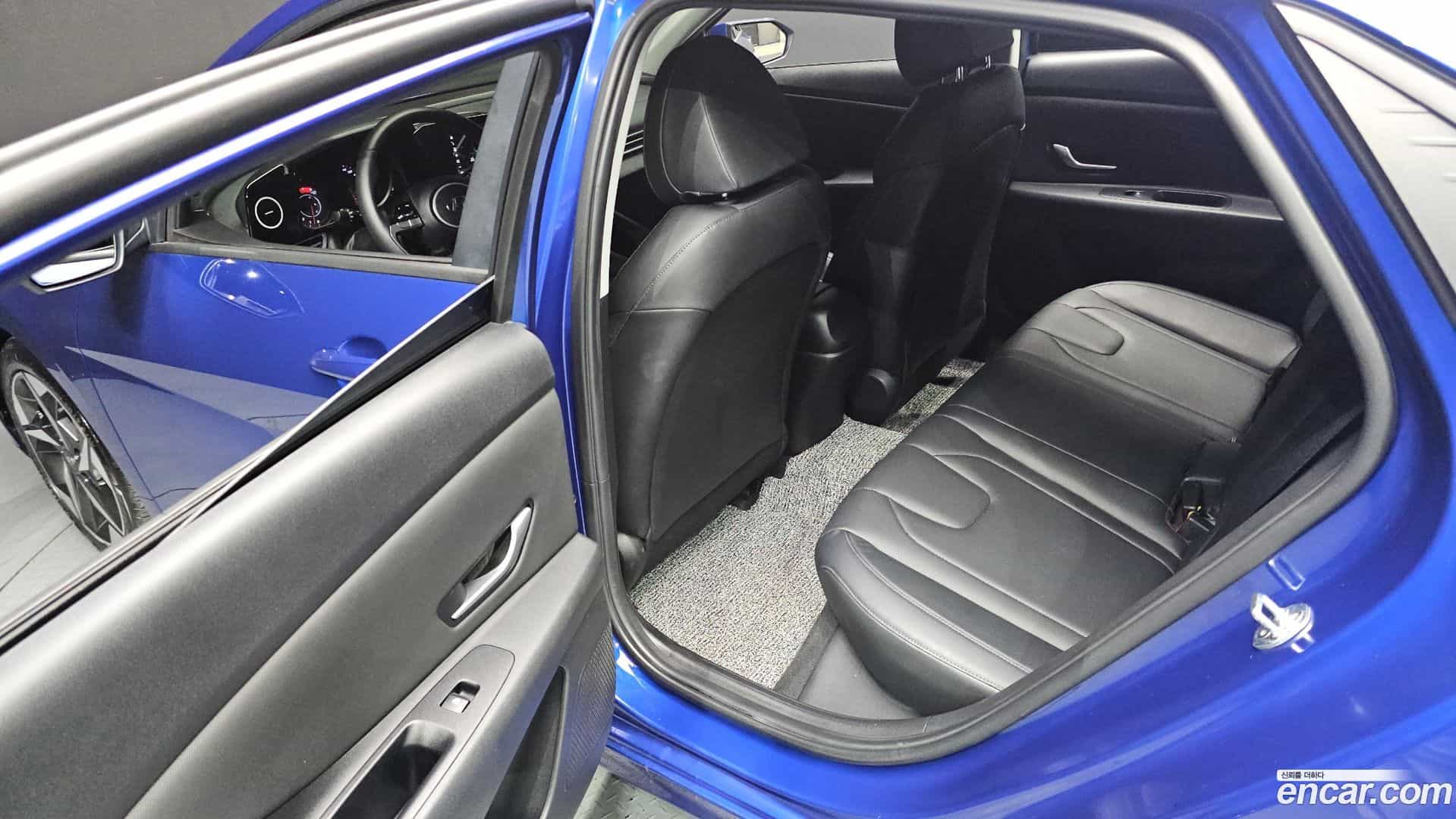 AVANTE Hyundai 2020.6-INNER-036