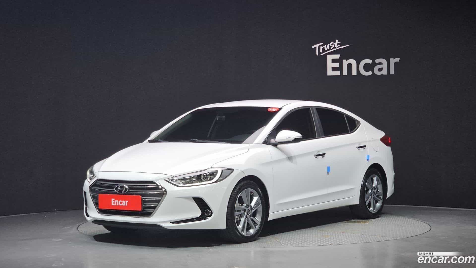 AVANTE Hyundai 2017.1-OUTER-001
