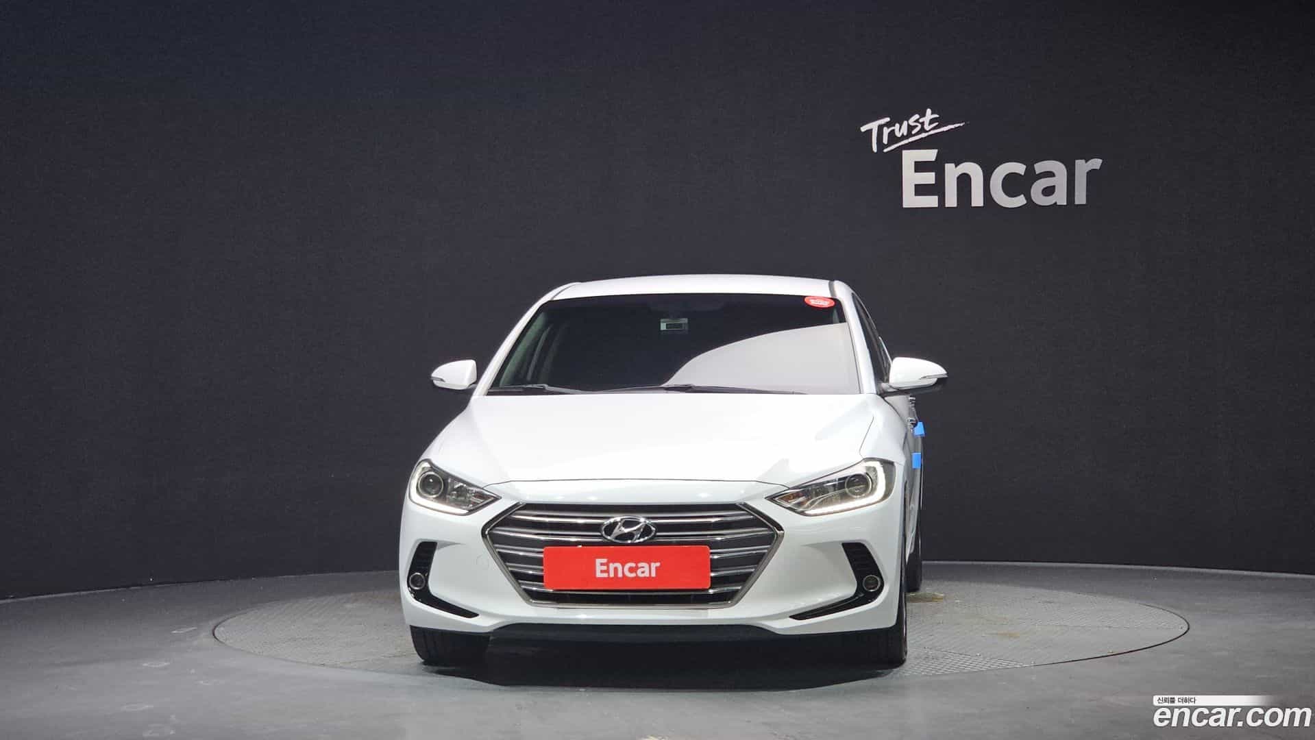 AVANTE Hyundai 2017.1-OUTER-003
