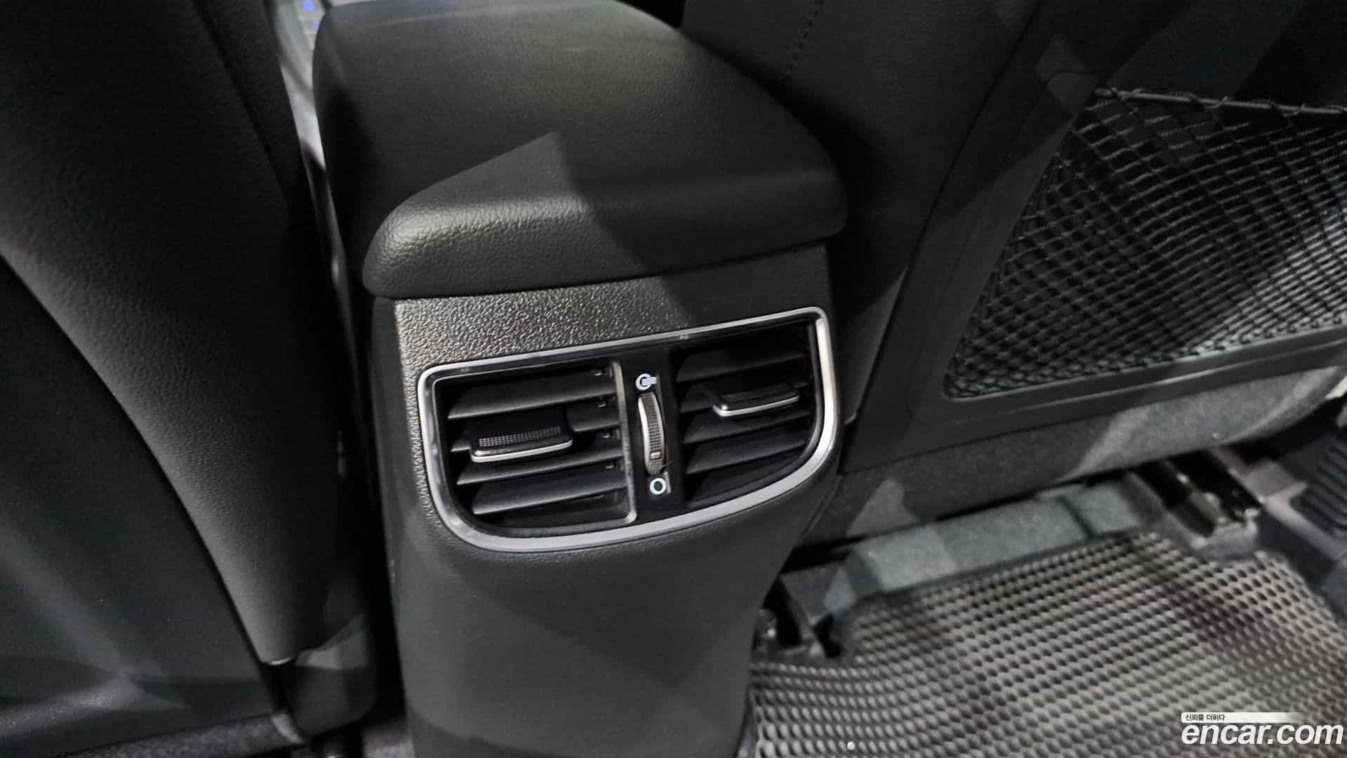 AVANTE Hyundai 2017.1-OPTION-040