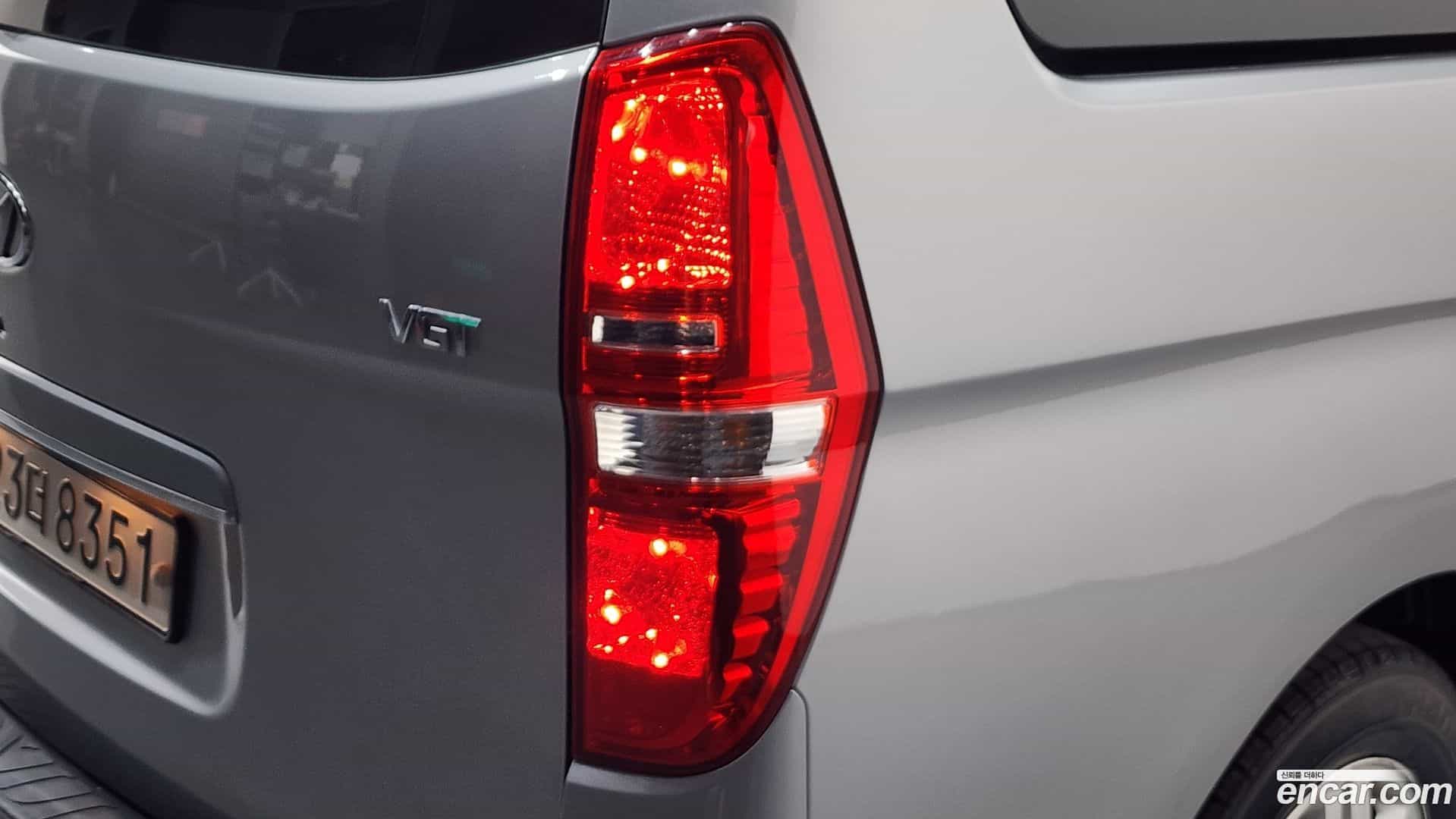 Starex Hyundai 2018.1-OUTER-033
