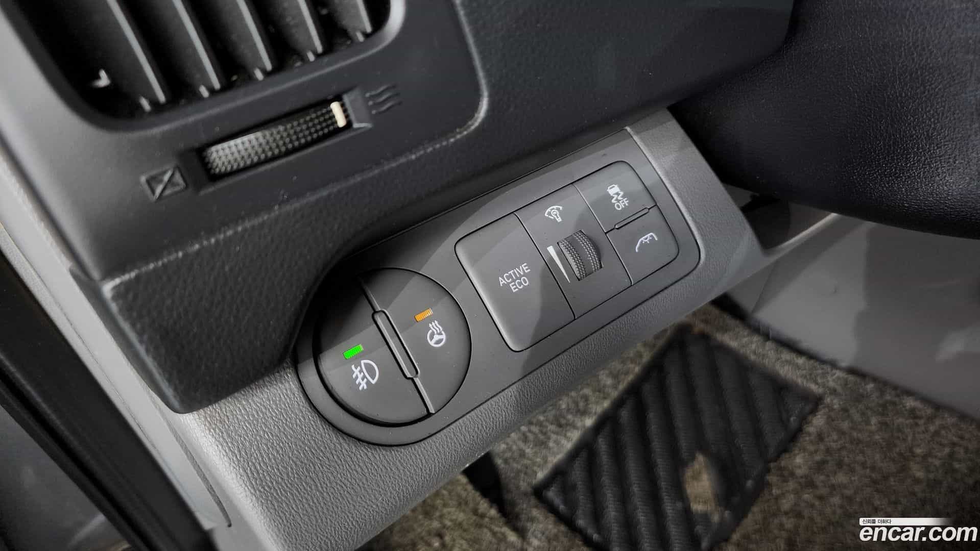 Starex Hyundai 2018.1-OPTION-041