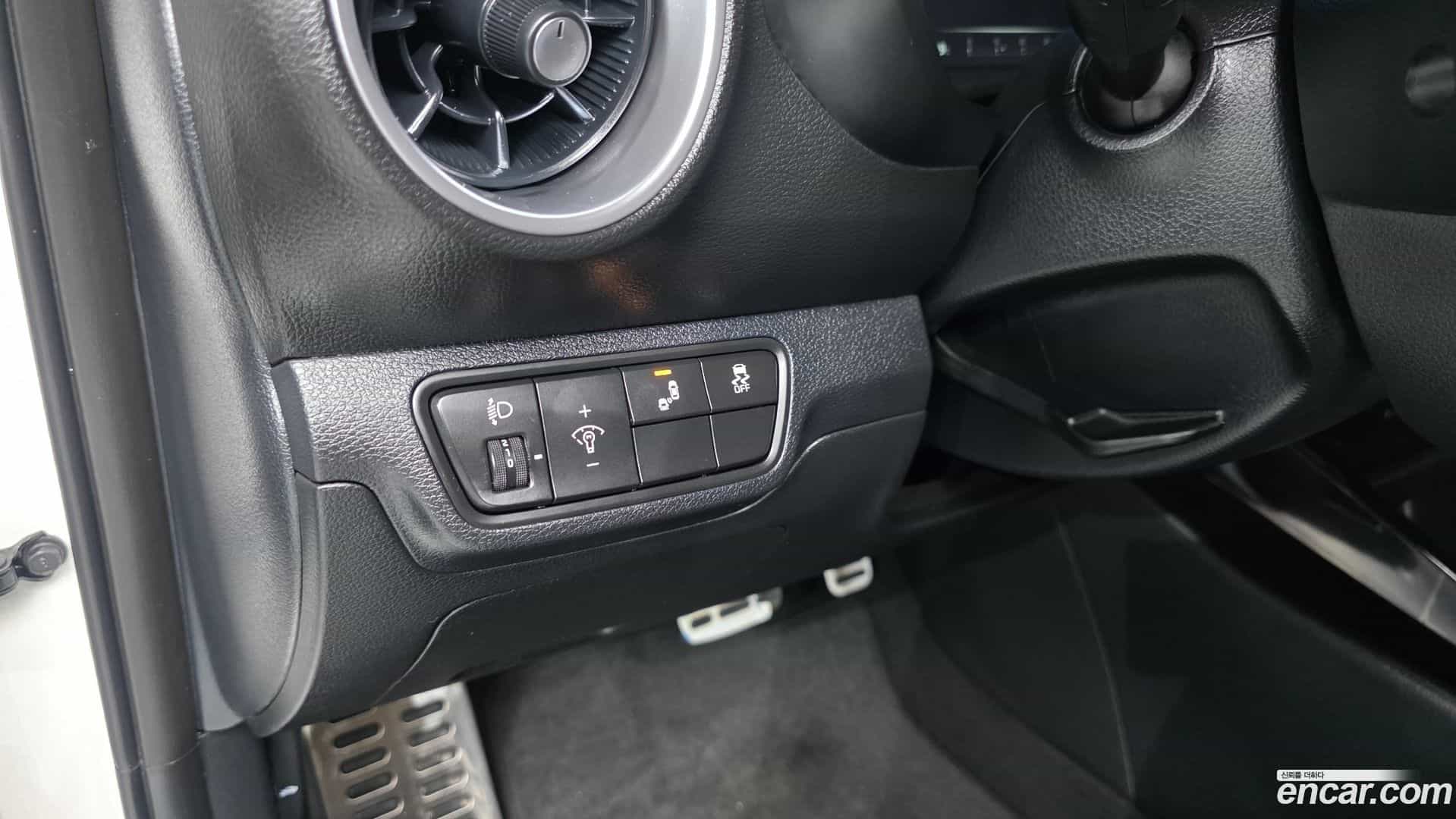 K3 Kia 2023.9-OPTION-016