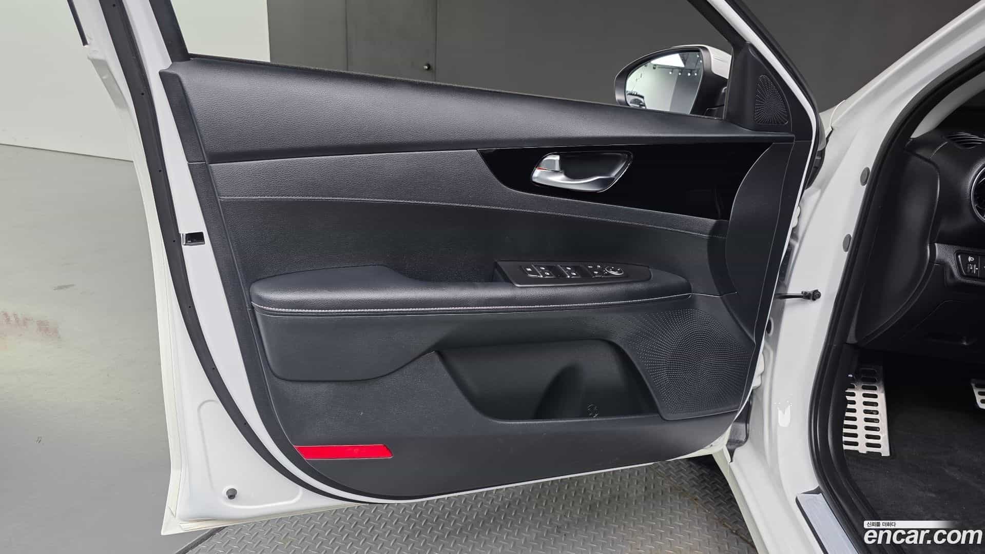 K3 Kia 2023.9-INNER-034