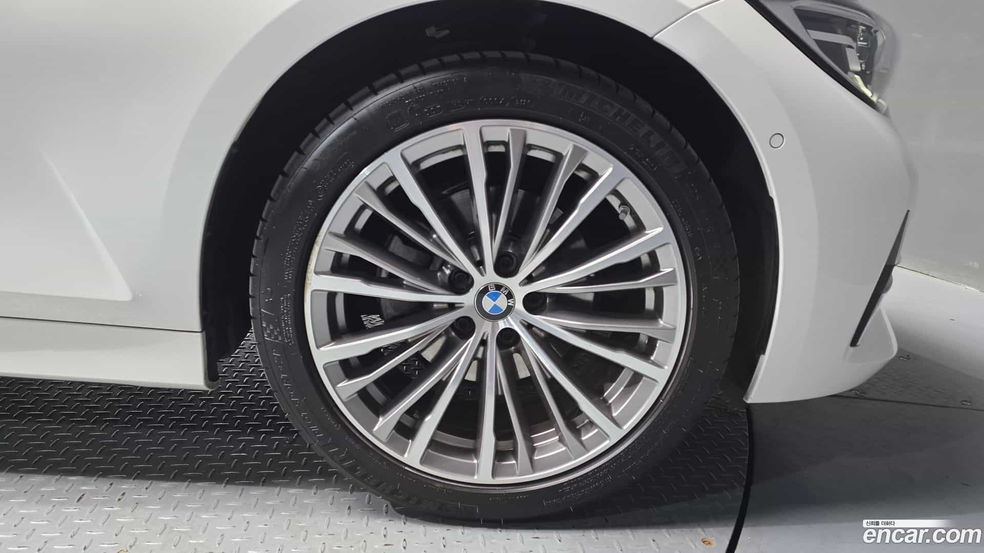 3-Series BMW 2020.11-OUTER-031