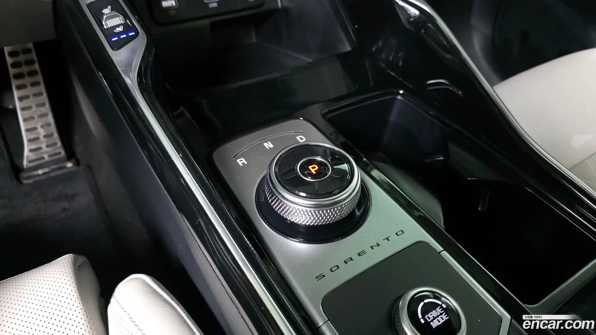 Sorento Kia 2021.1-INNER-009