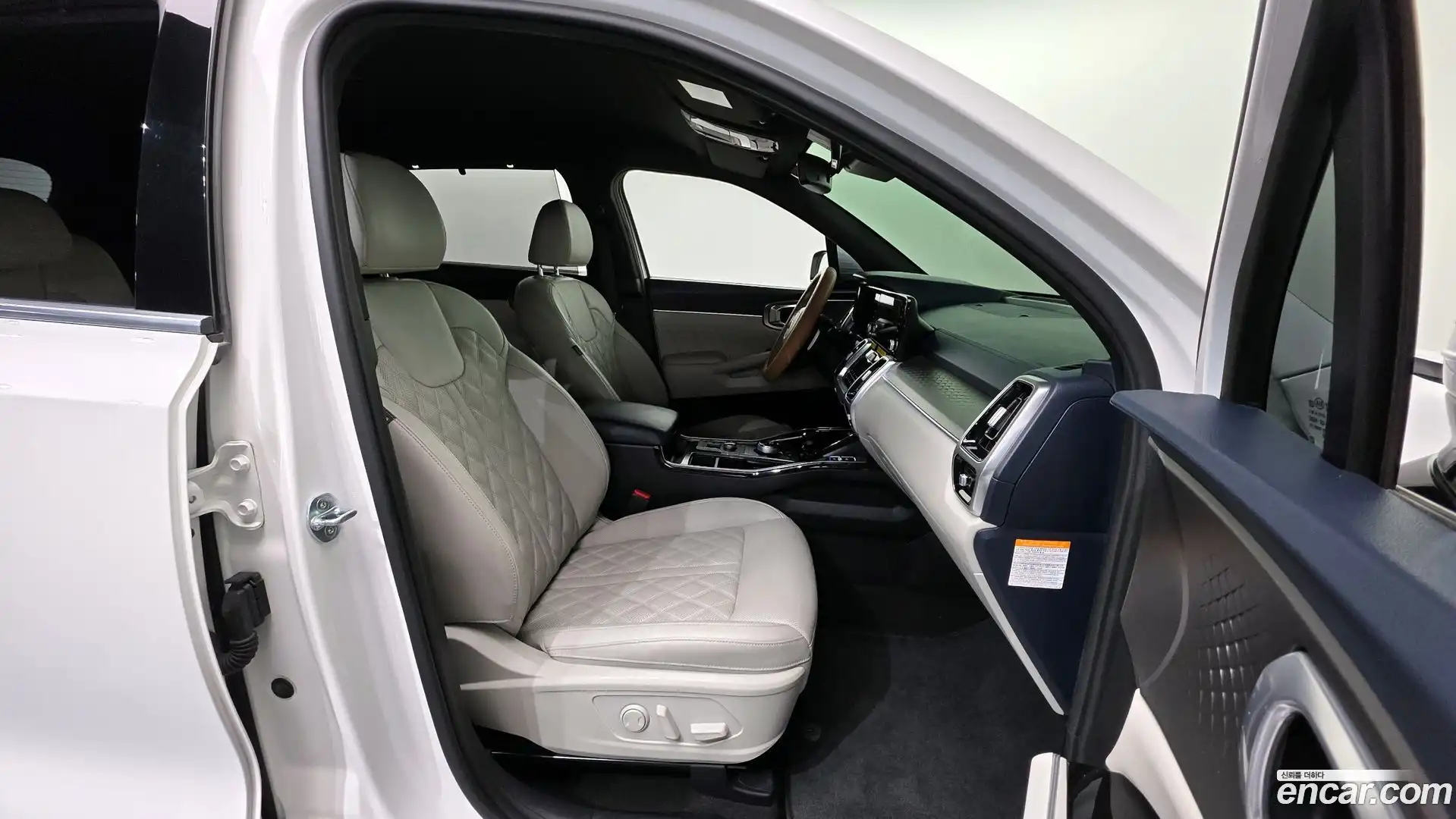 Sorento Kia 2021.1-INNER-010