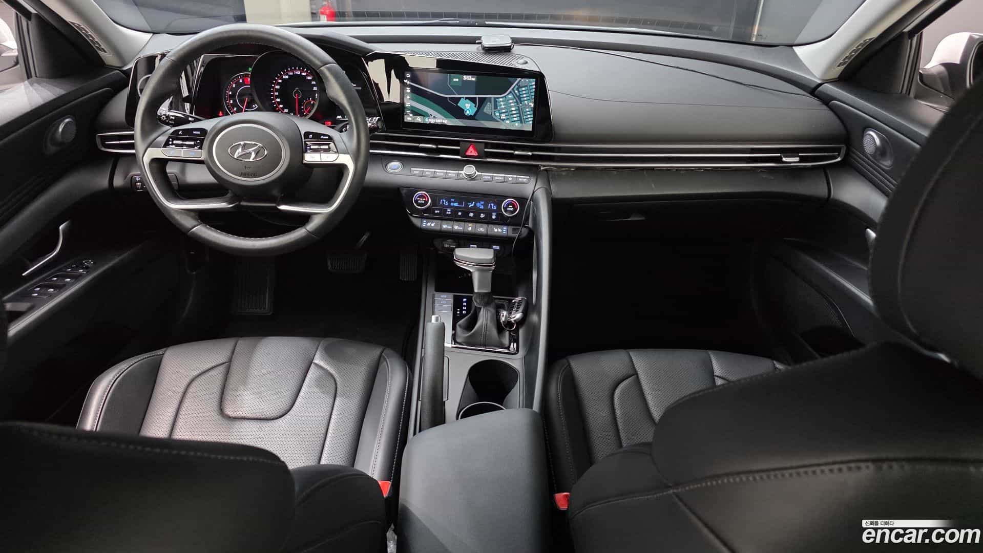 AVANTE Hyundai 2023.1-INNER-007
