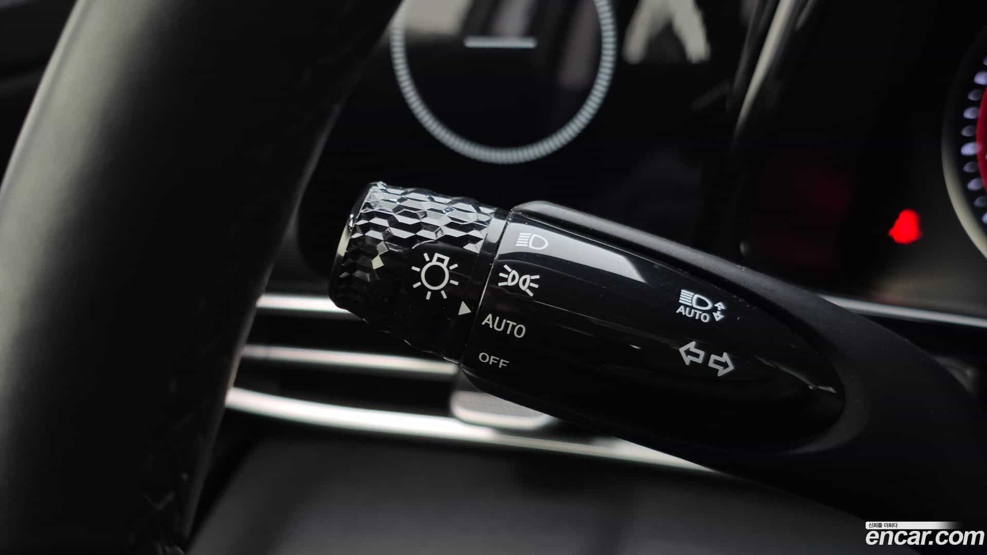 AVANTE Hyundai 2023.1-OPTION-019