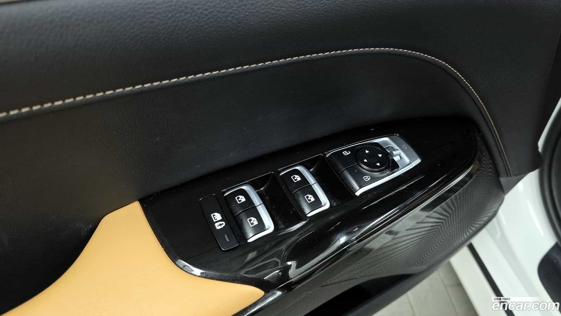 K5 Kia 2021.1-OPTION-043