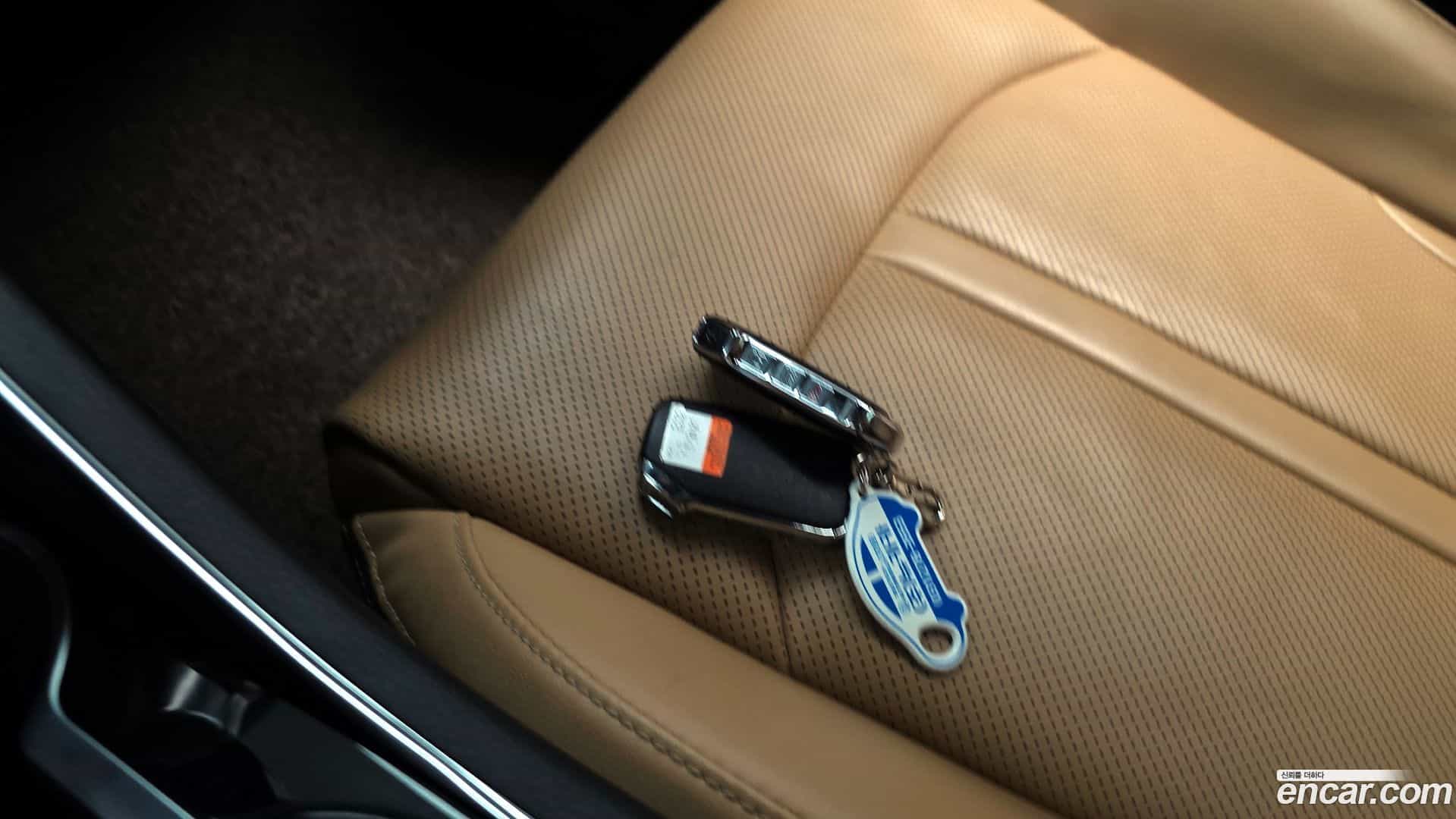 K5 Kia 2021.1-OPTION-045