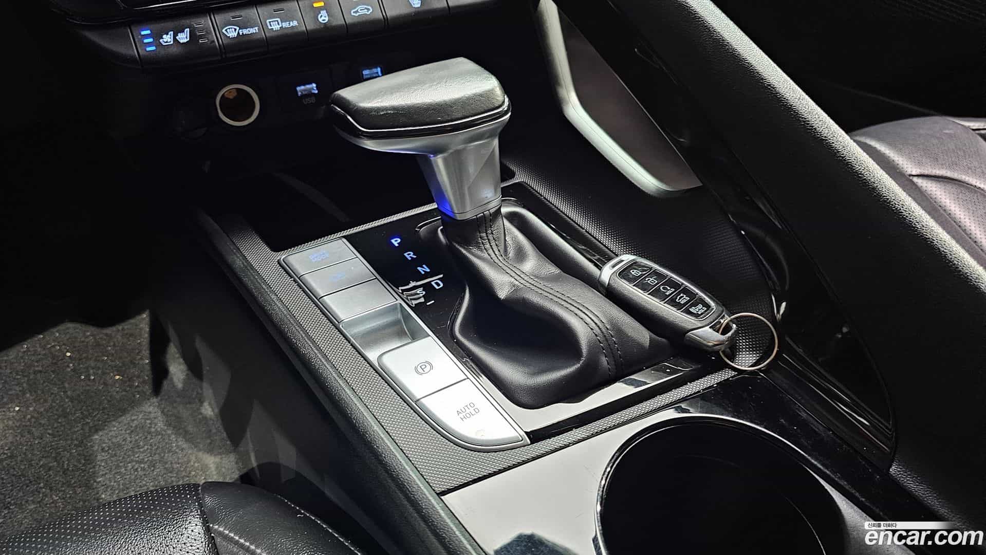 AVANTE Hyundai 2021.7-INNER-009