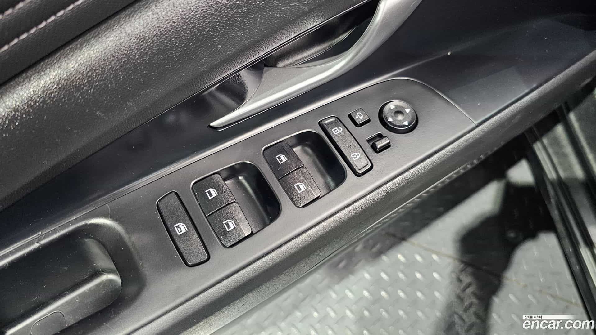 AVANTE Hyundai 2021.7-OPTION-024