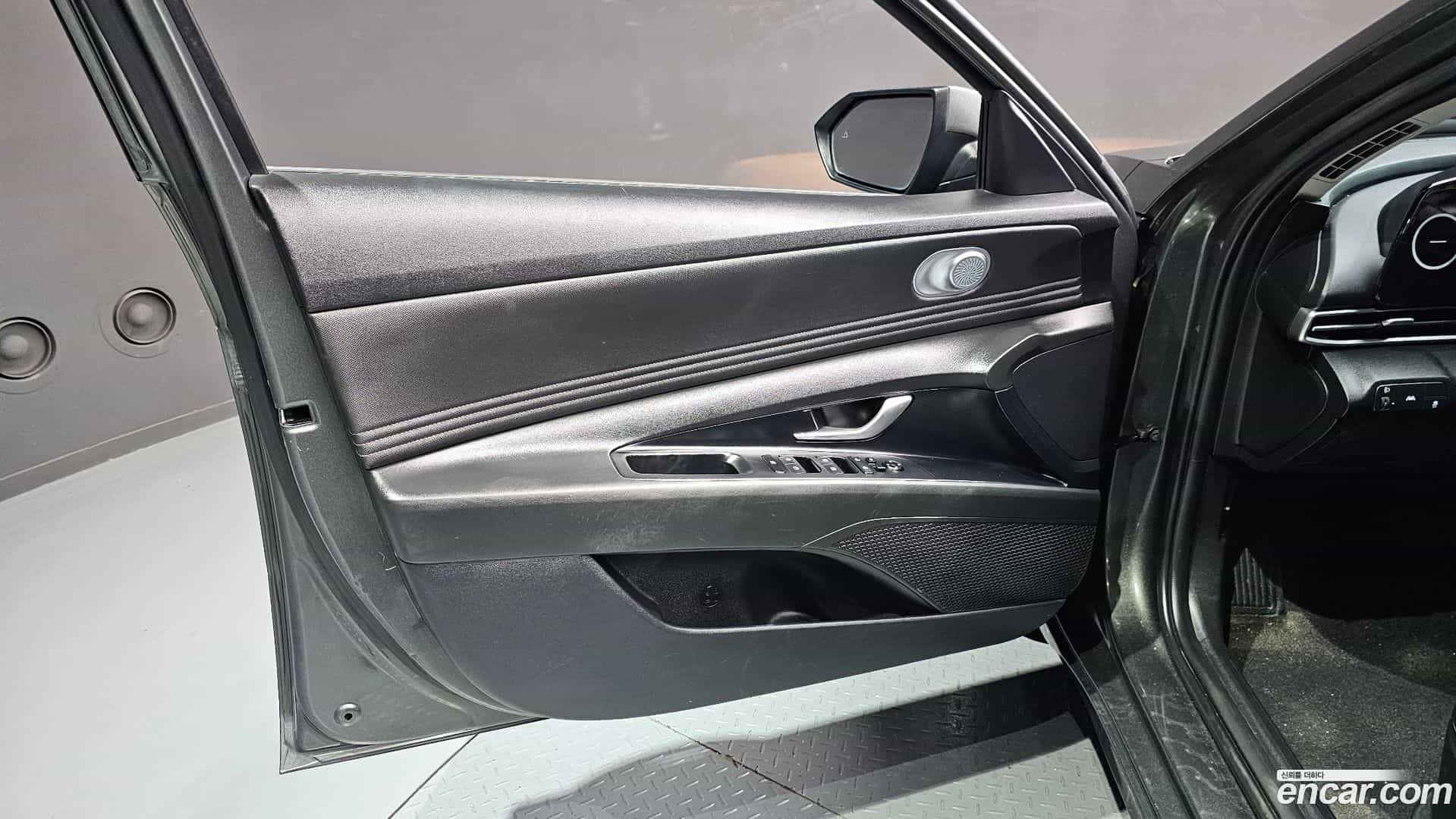 AVANTE Hyundai 2021.7-INNER-034