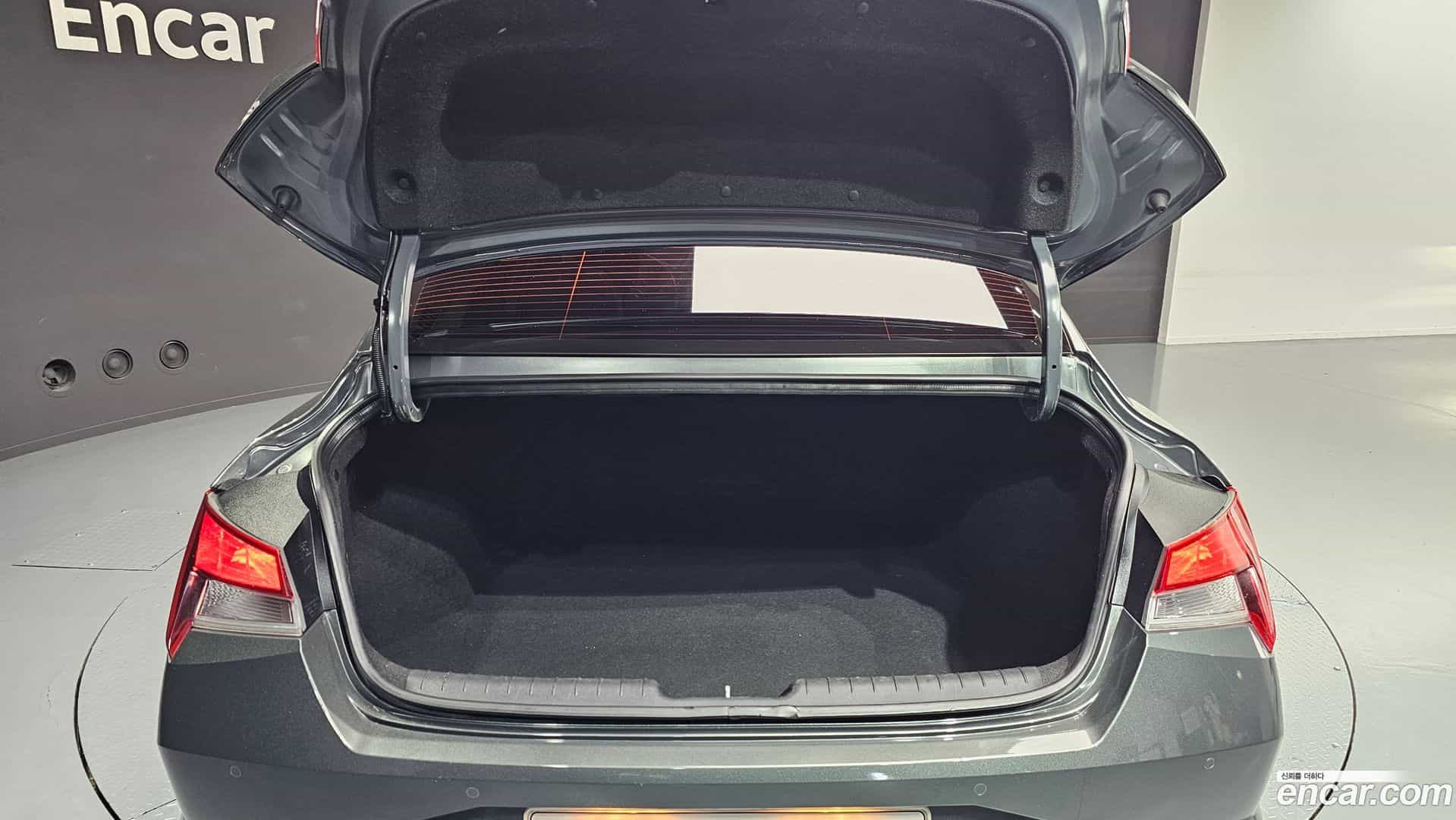 AVANTE Hyundai 2021.7-OPTION-041