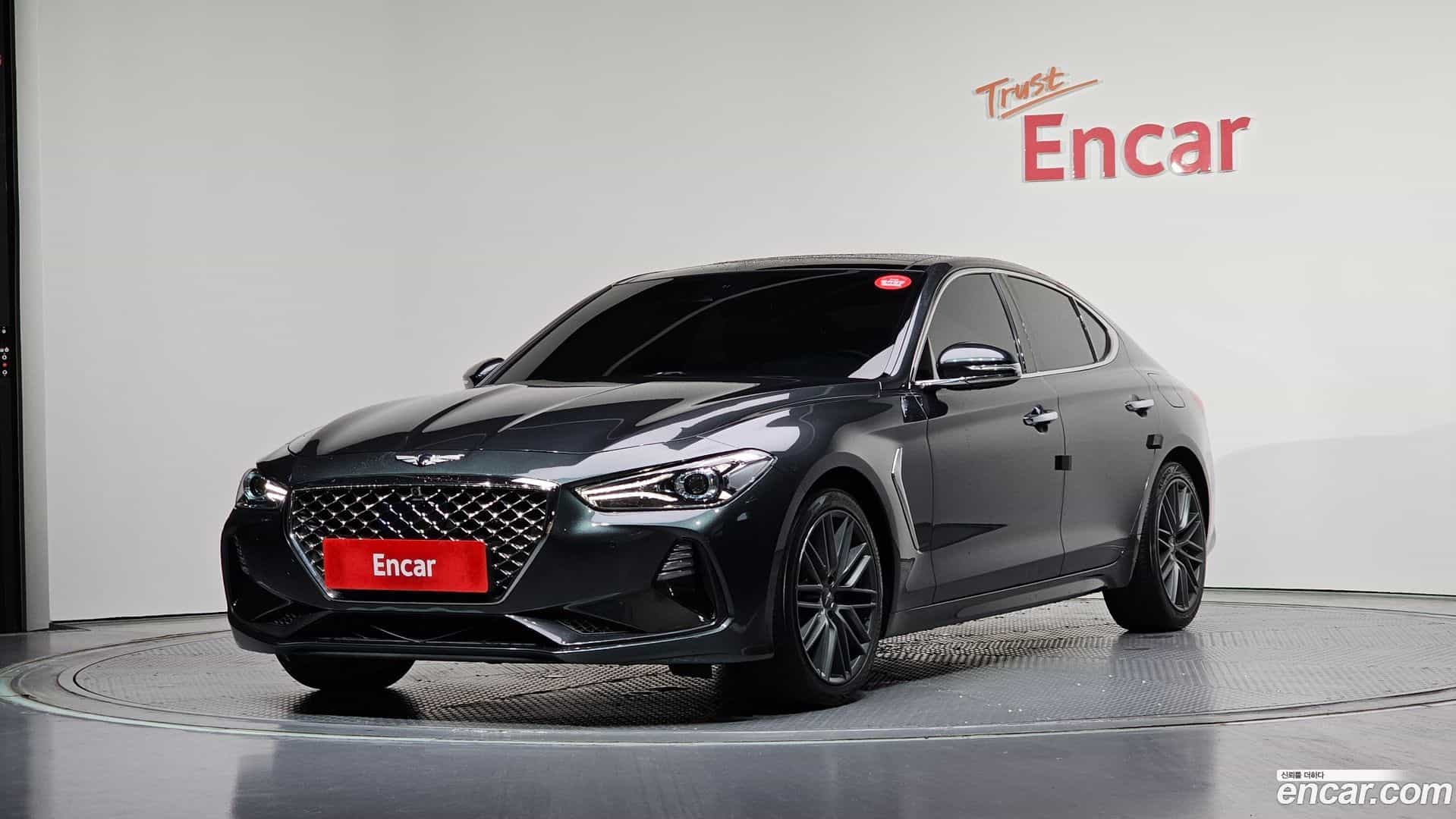 G70 Genesis 2017.10-OUTER-001