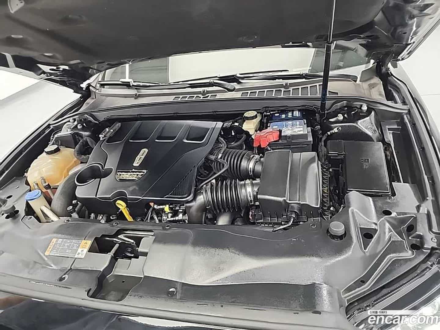 Continental Lincoln 2017.3-OUTER-005