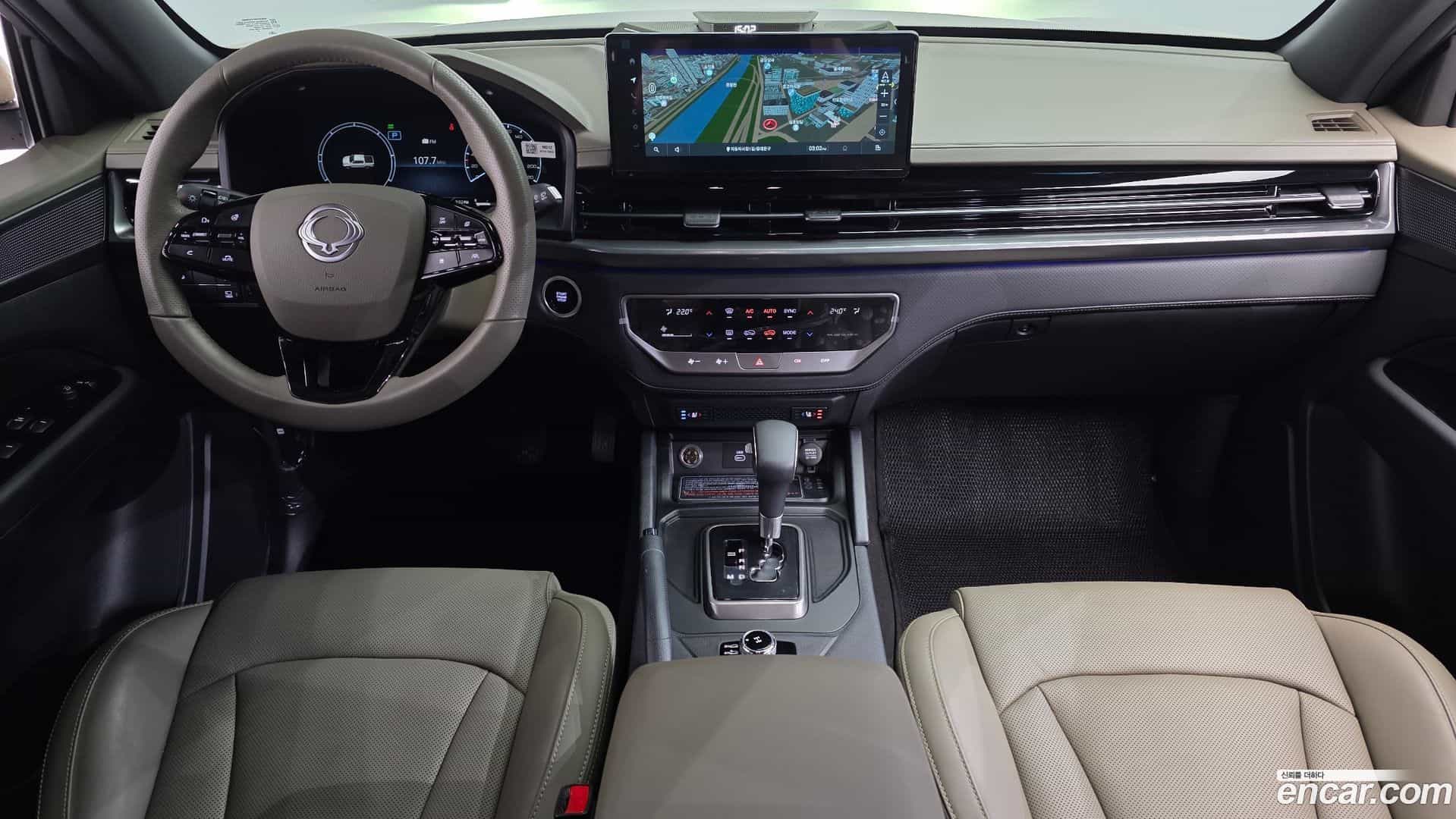 Rexton KG Mobility 2025.0-INNER-007