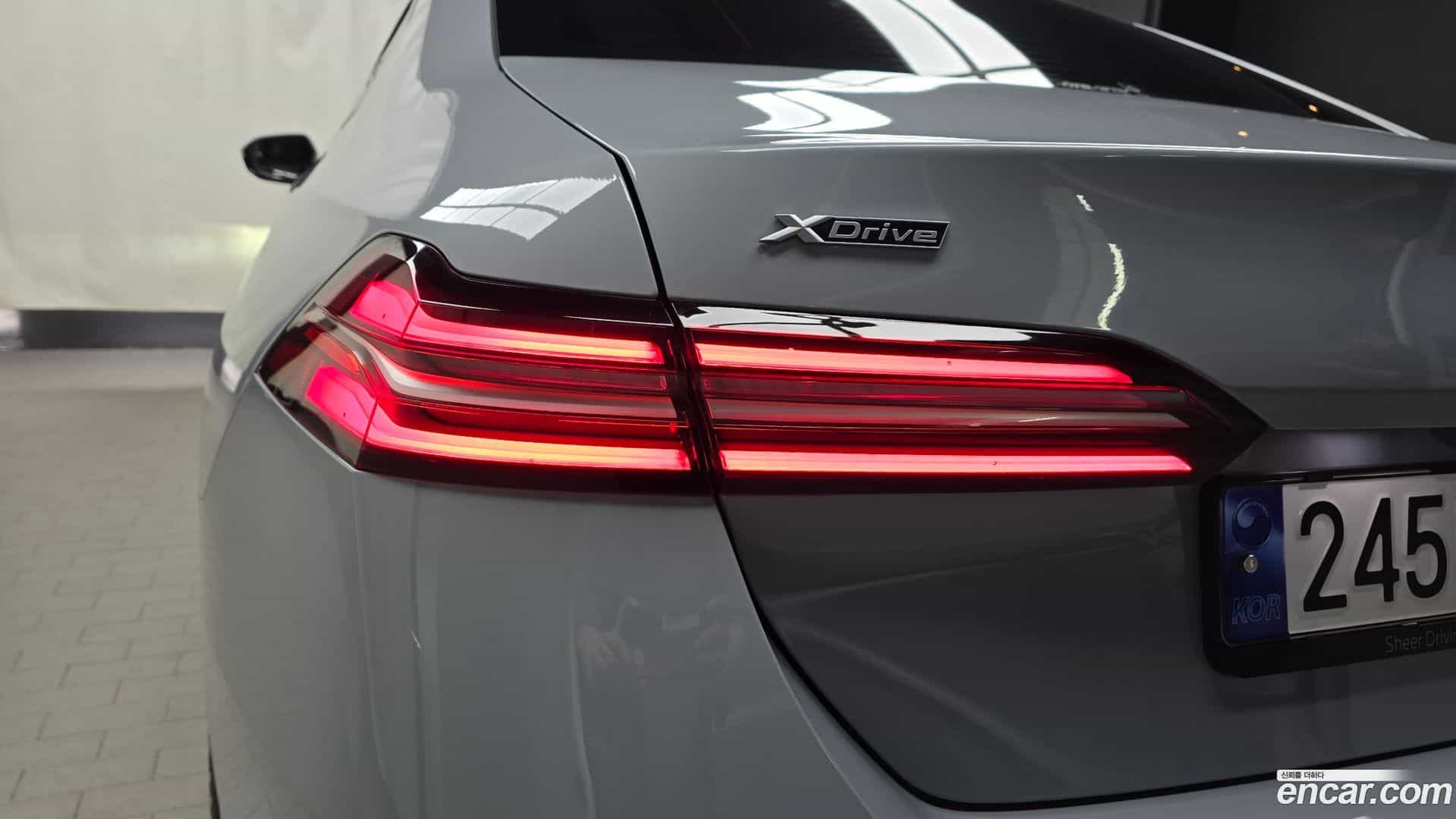 5-Series BMW 2024.3-OUTER-033