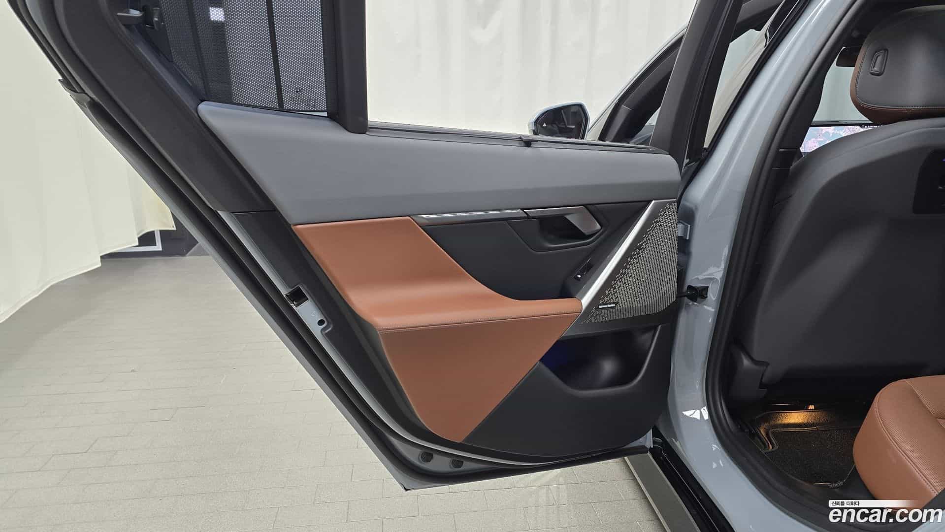 5-Series BMW 2024.3-INNER-035