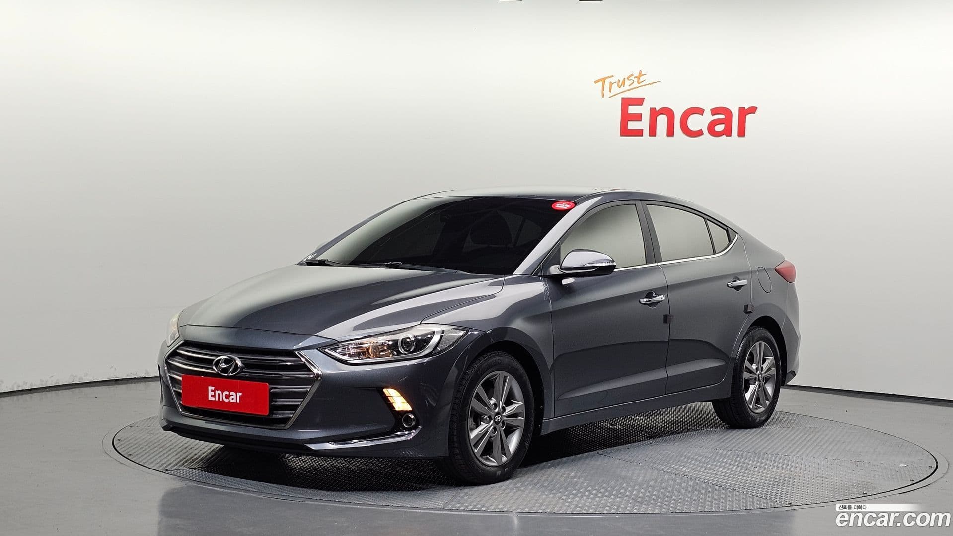 Main__Slider__Photo:AVANTE Hyundai 2016.2-0