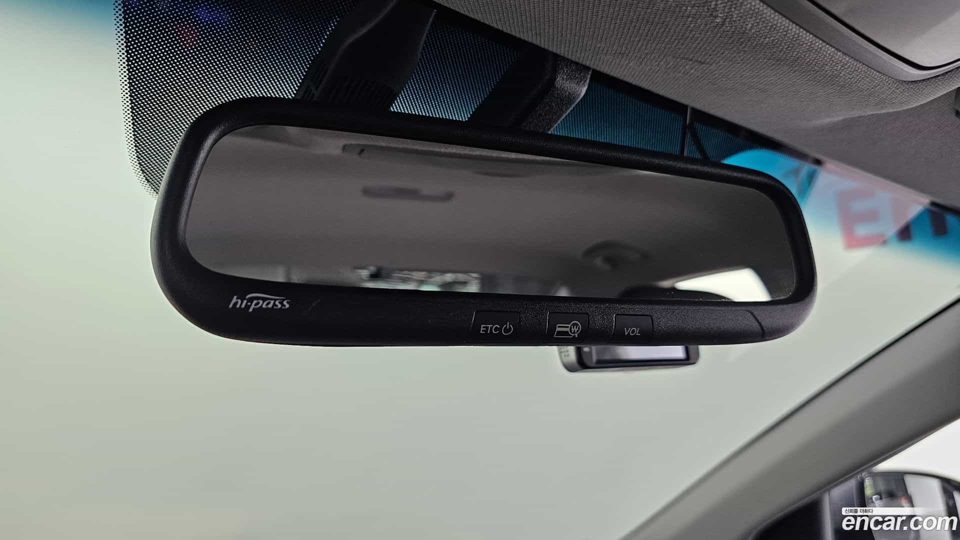 AVANTE Hyundai 2016.2-OPTION-022