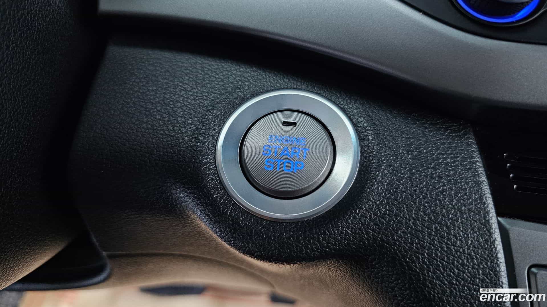 AVANTE Hyundai 2016.2-OPTION-041