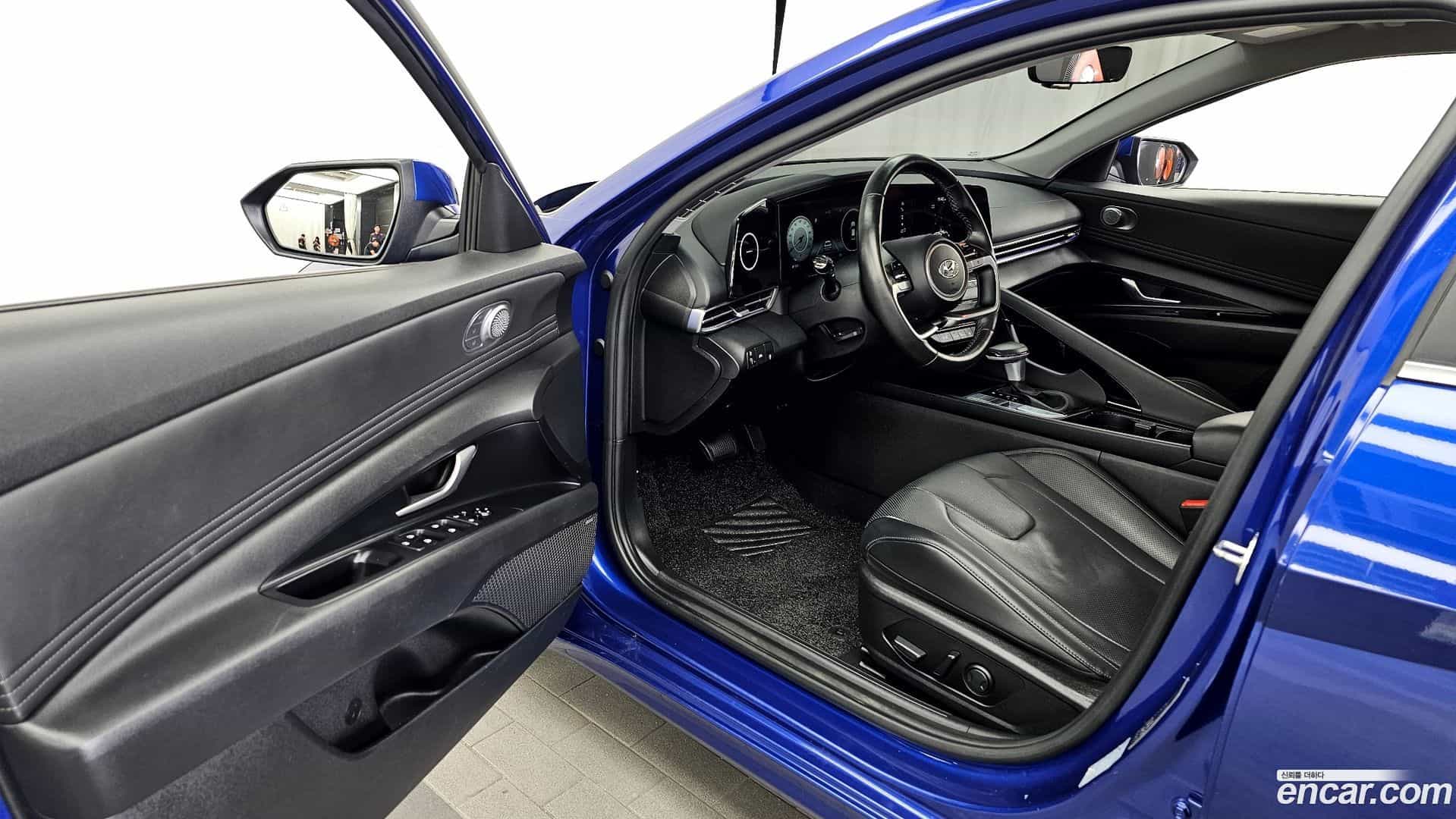 AVANTE Hyundai 2020.9-INNER-010