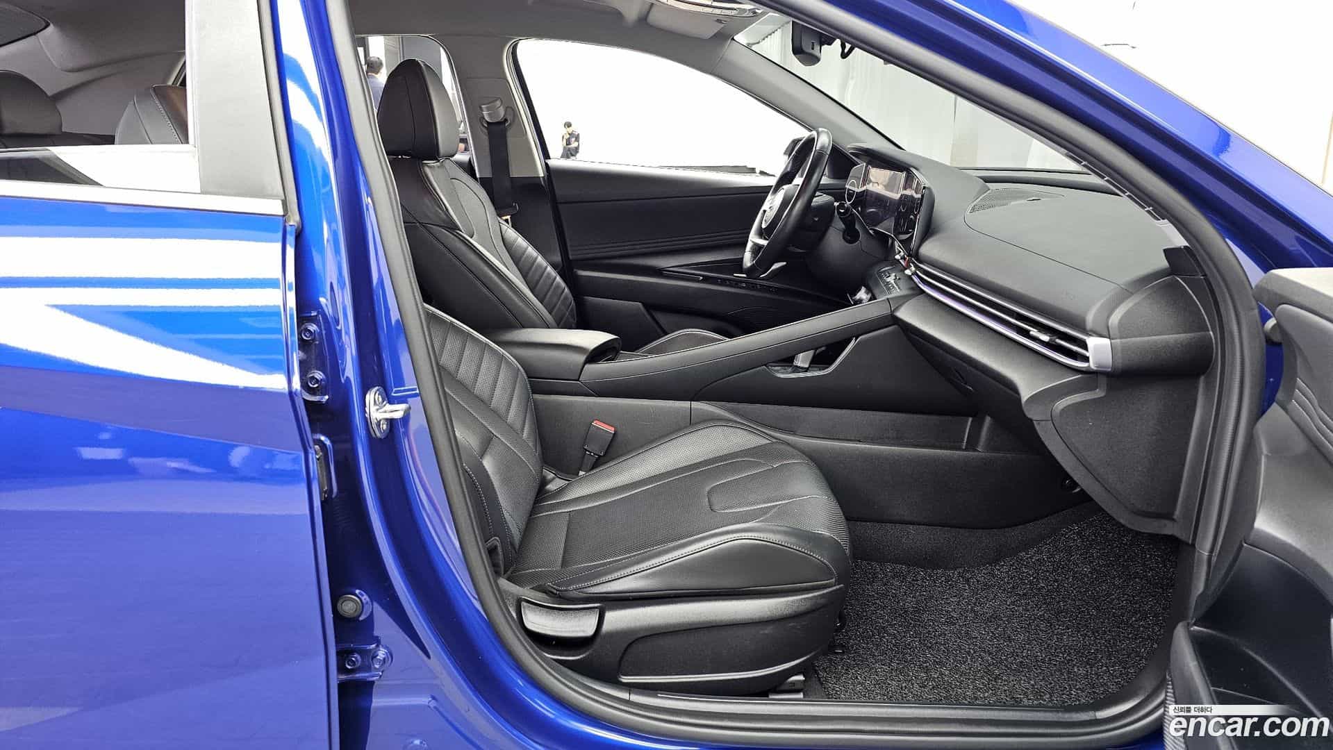 AVANTE Hyundai 2020.9-OPTION-015