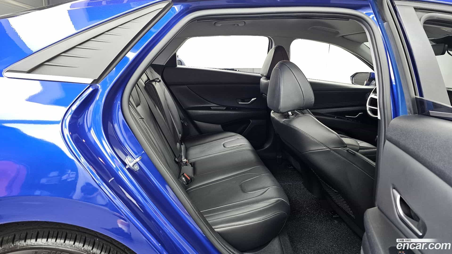 AVANTE Hyundai 2020.9-OPTION-016