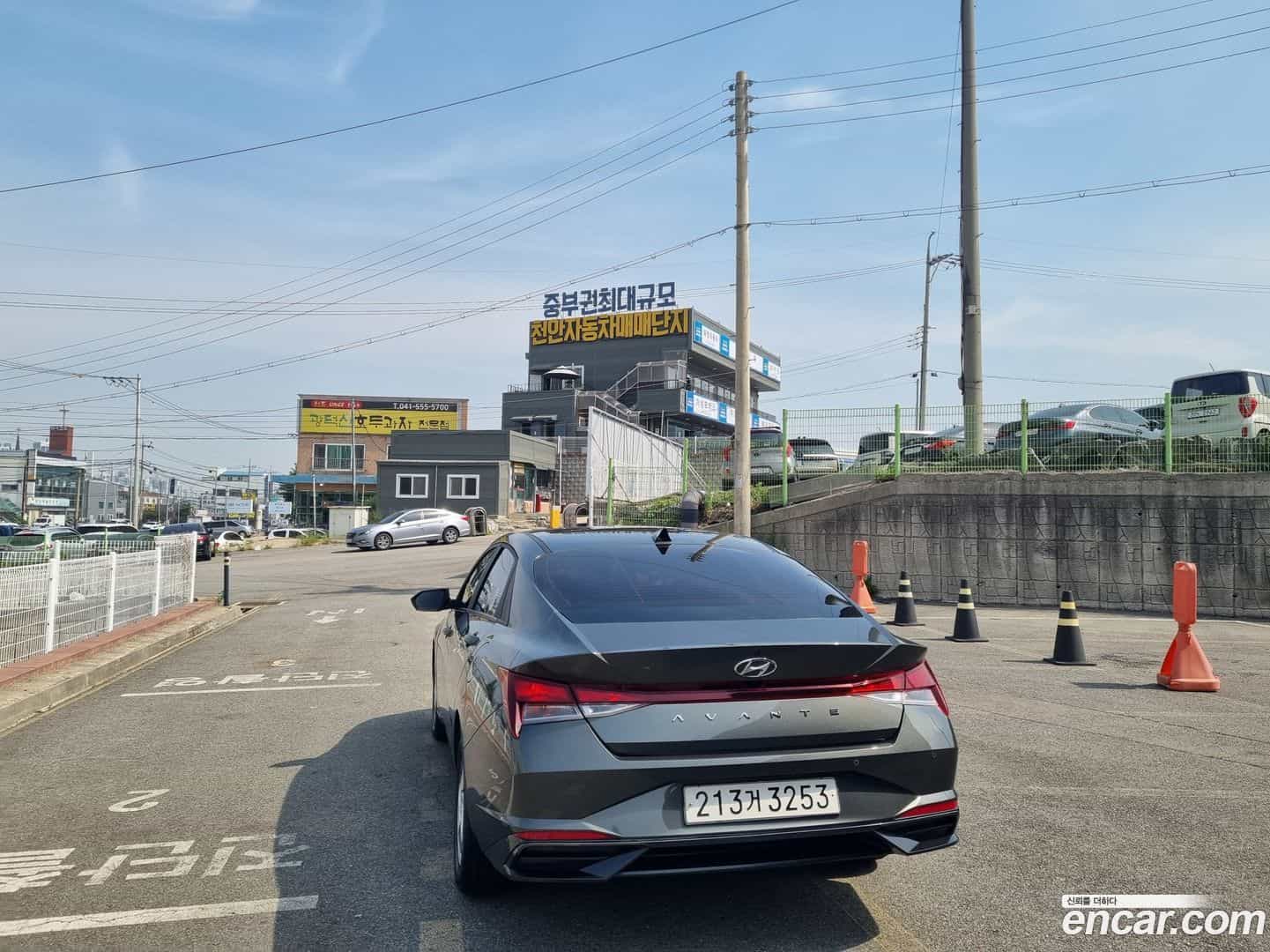 AVANTE Hyundai 2022.6-OUTER-004