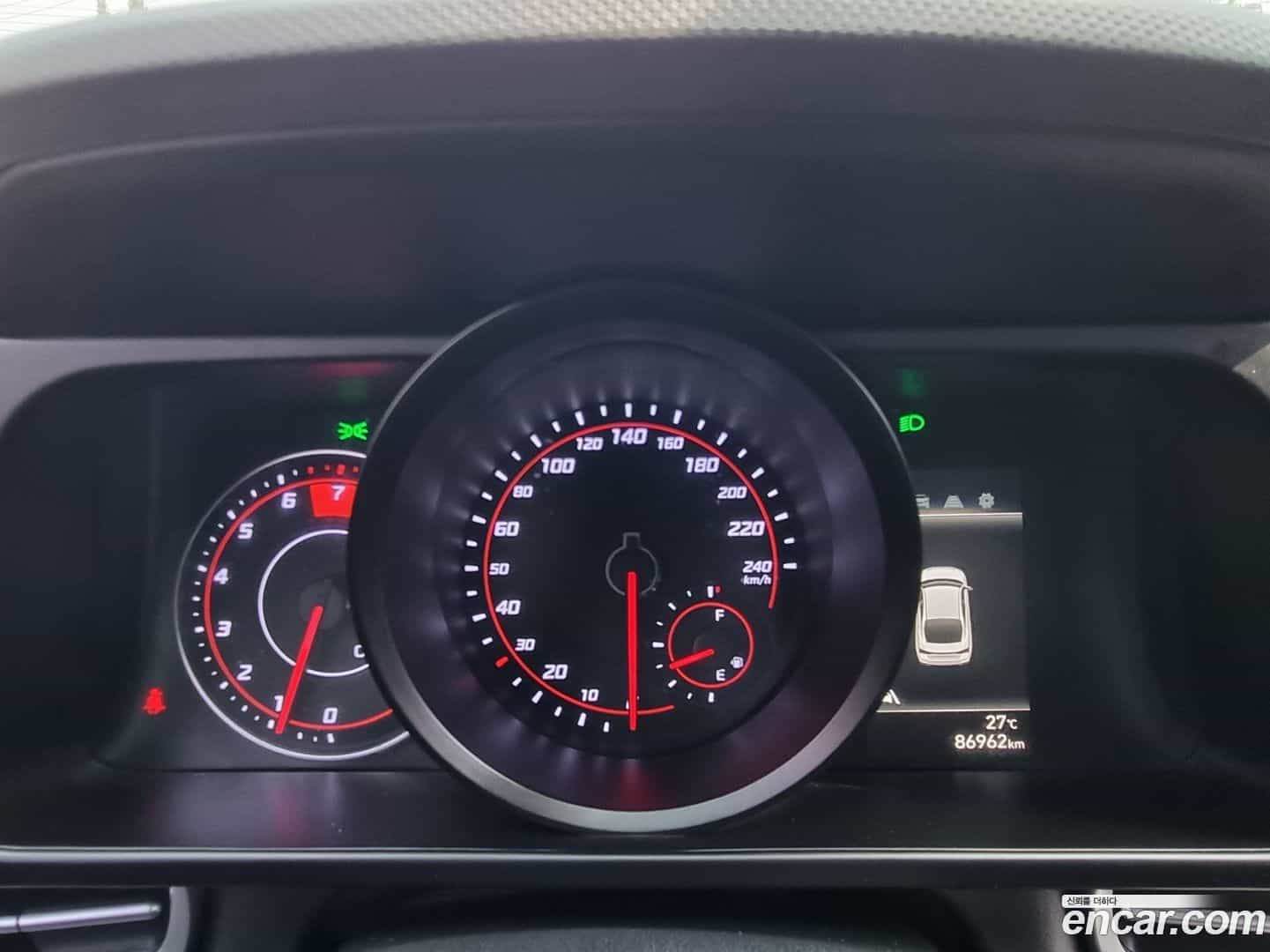 AVANTE Hyundai 2022.6-INNER-008