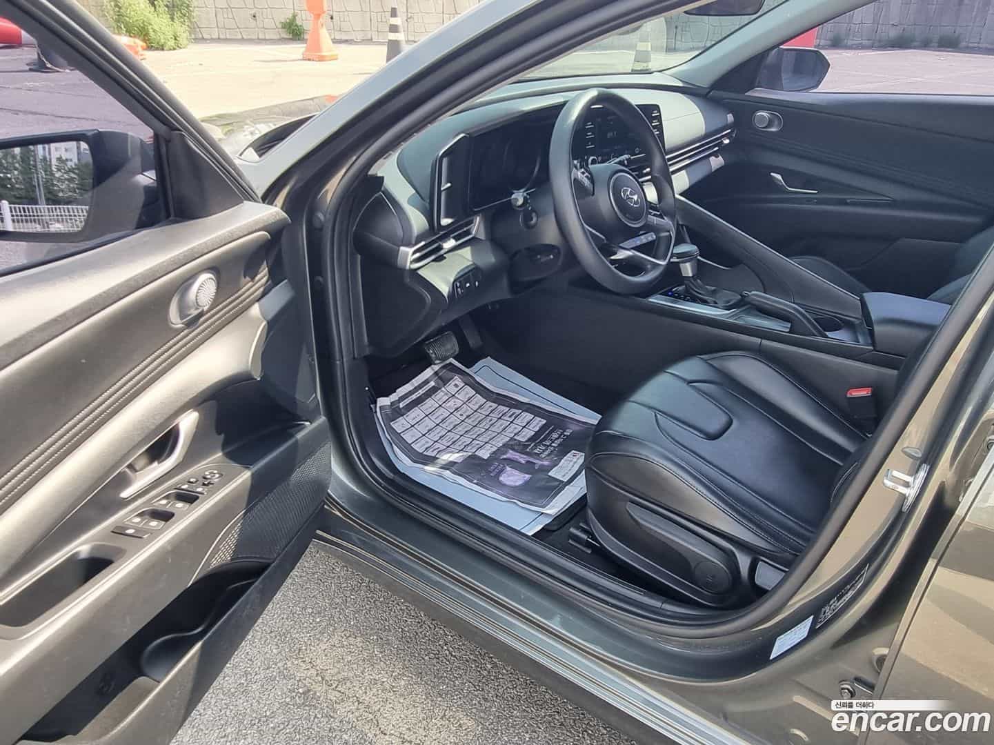 AVANTE Hyundai 2022.6-OPTION-019