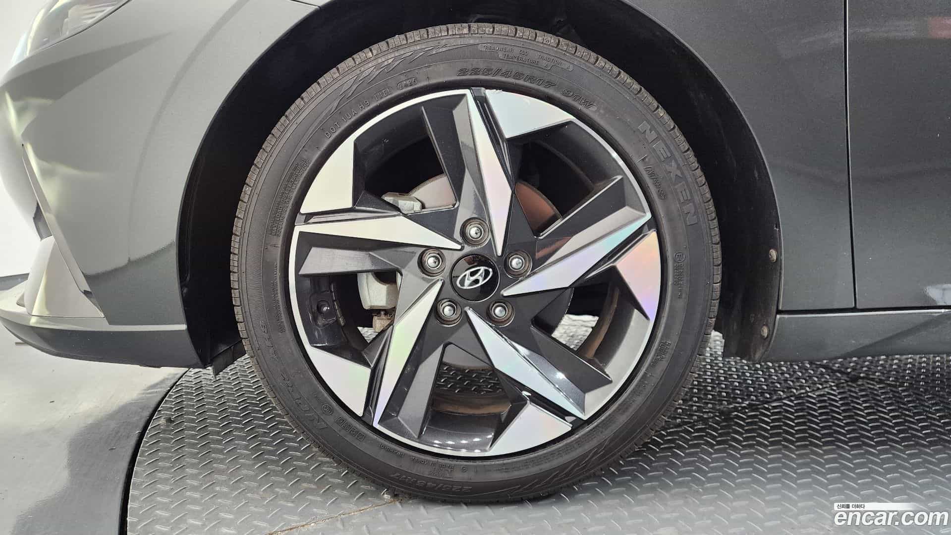 AVANTE Hyundai 2021.6-OUTER-005