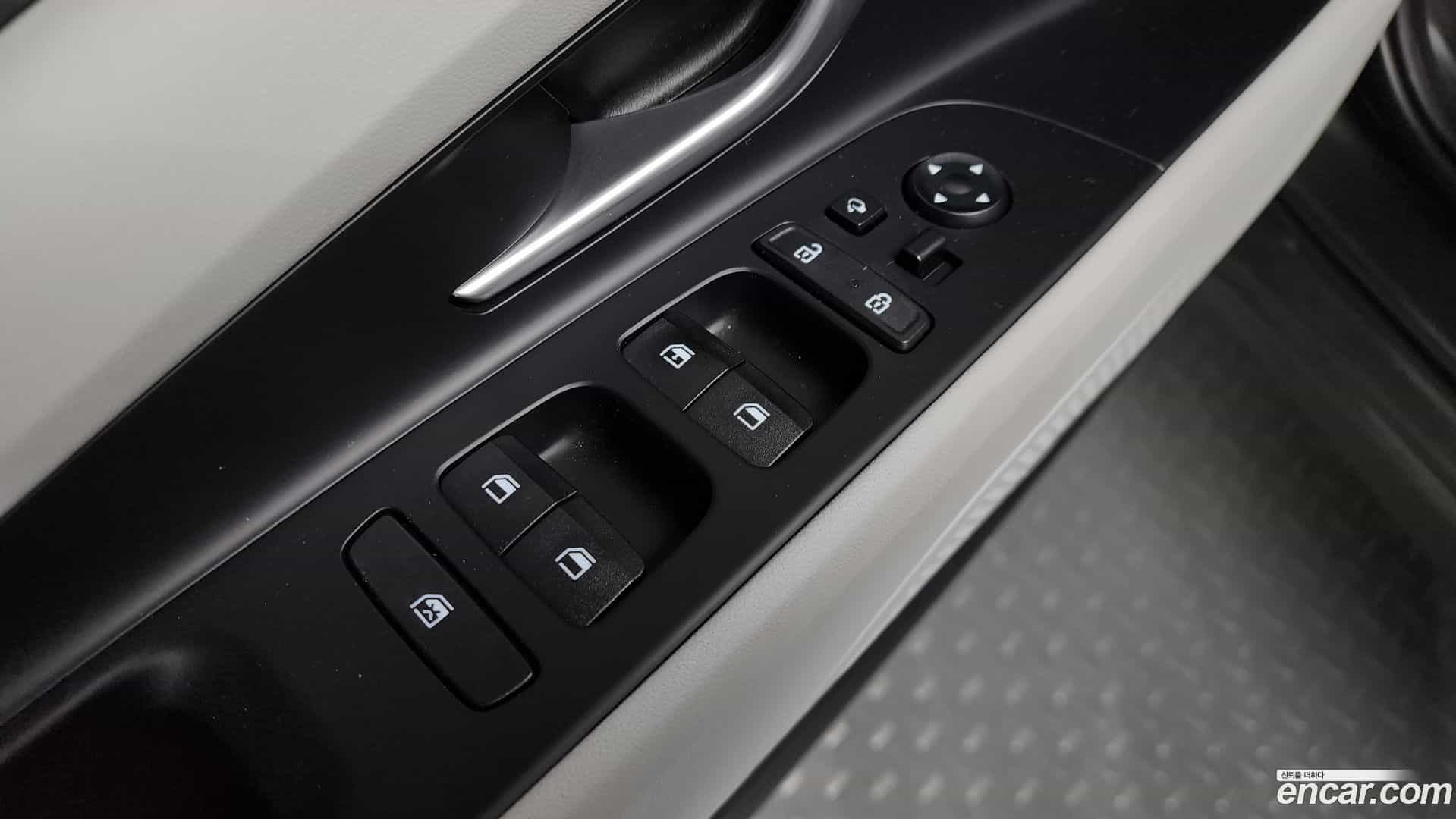 AVANTE Hyundai 2021.6-OPTION-020