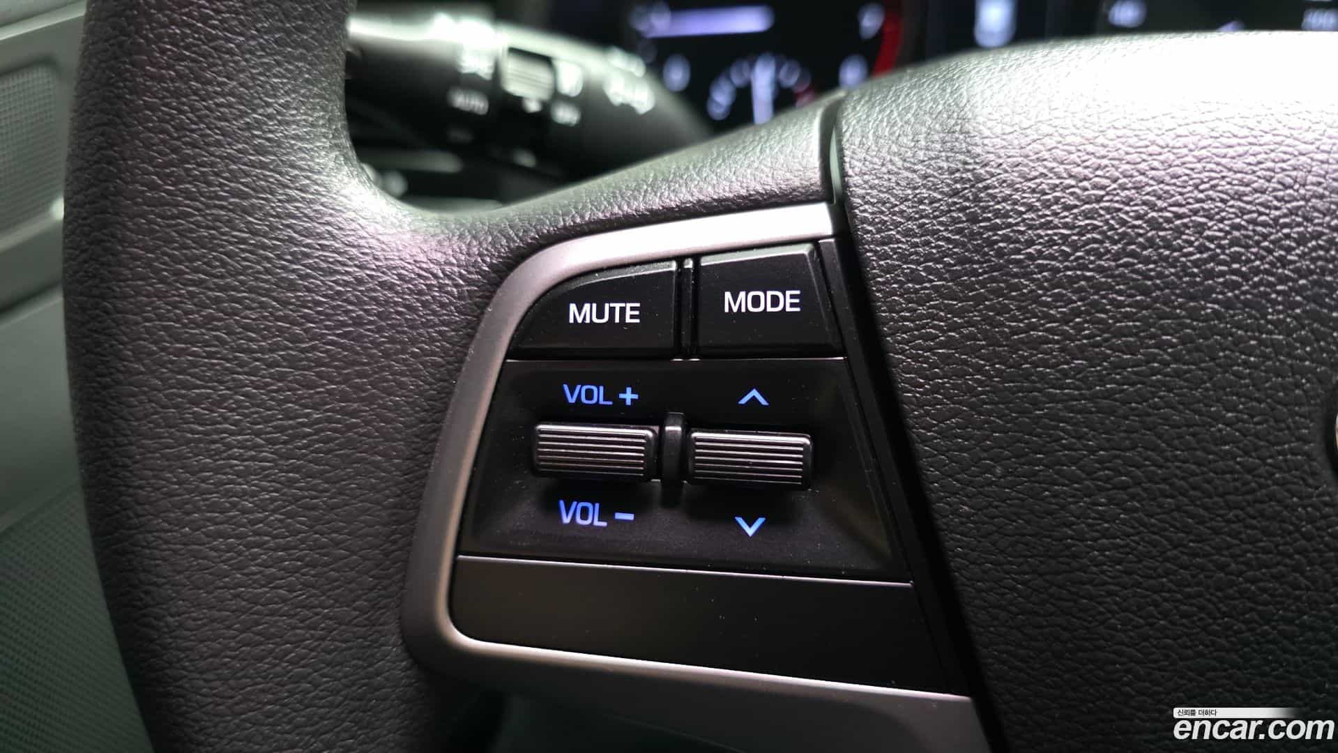 AVANTE Hyundai 2017.1-OPTION-021