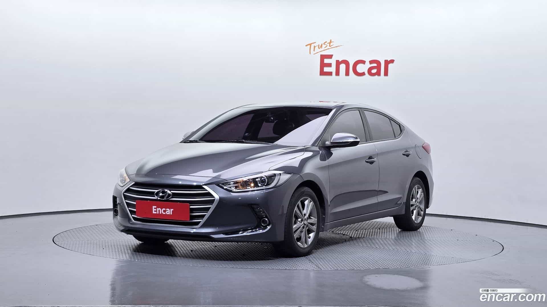 AVANTE Hyundai 2017.1-OUTER-001