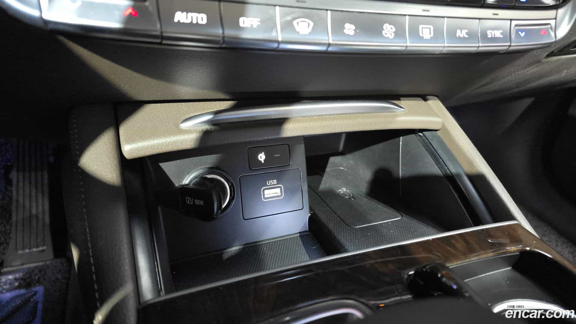K9 Kia 2020.0-OPTION-044