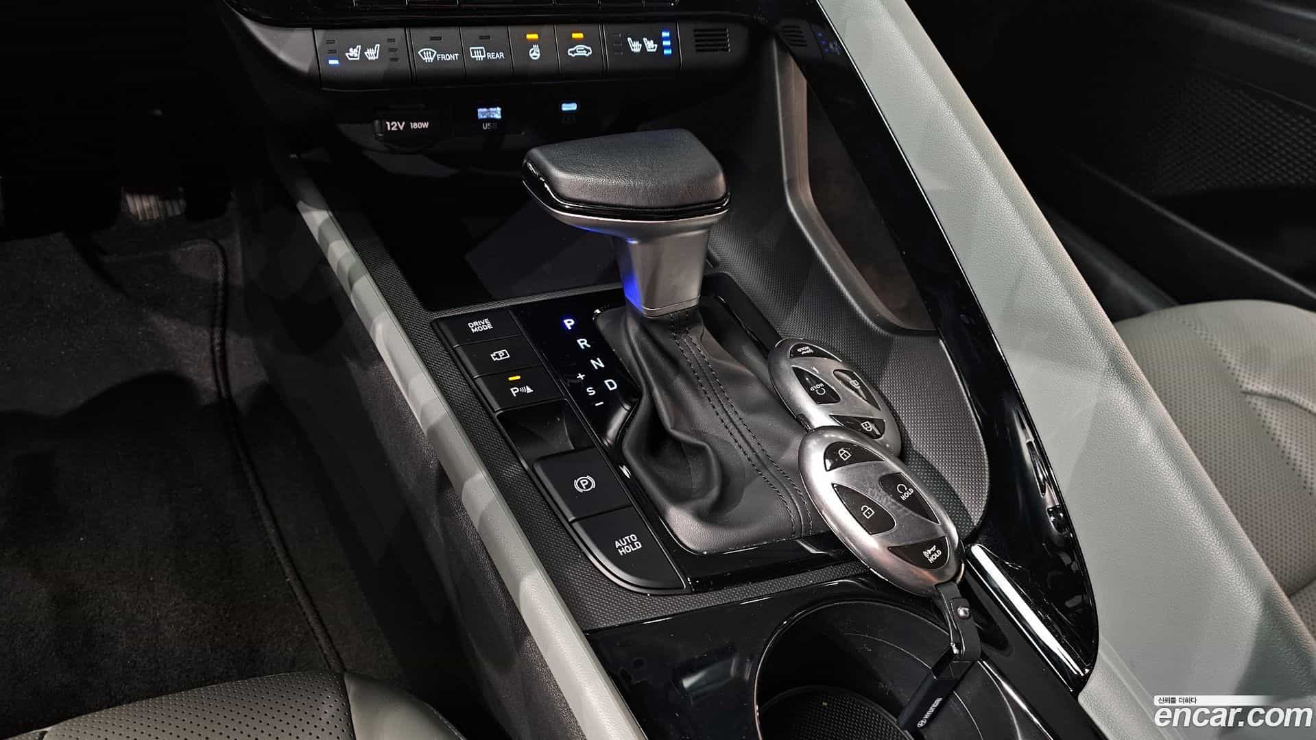 AVANTE Hyundai 2023.5-INNER-009