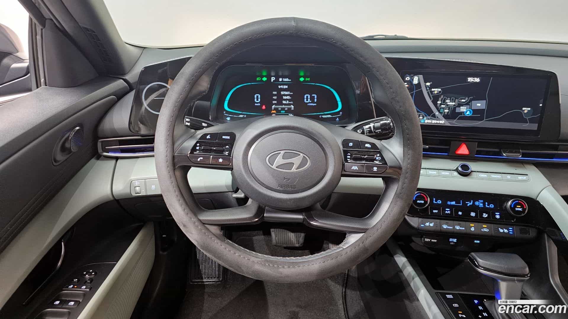 AVANTE Hyundai 2023.5-OPTION-016