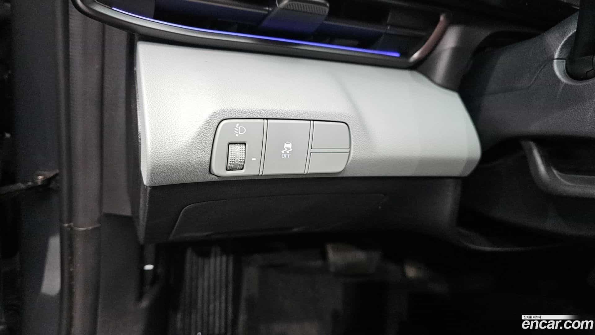 AVANTE Hyundai 2023.5-OPTION-020