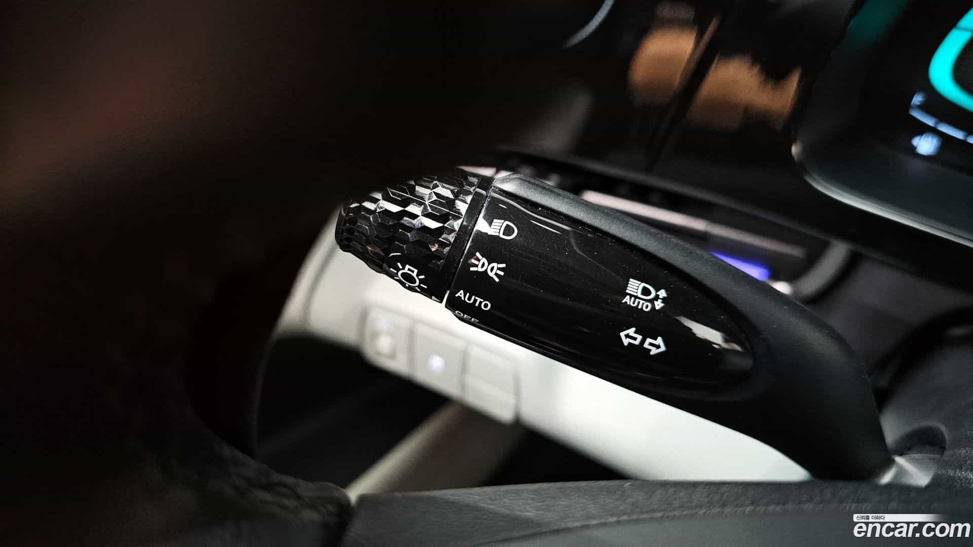 AVANTE Hyundai 2023.5-OPTION-022